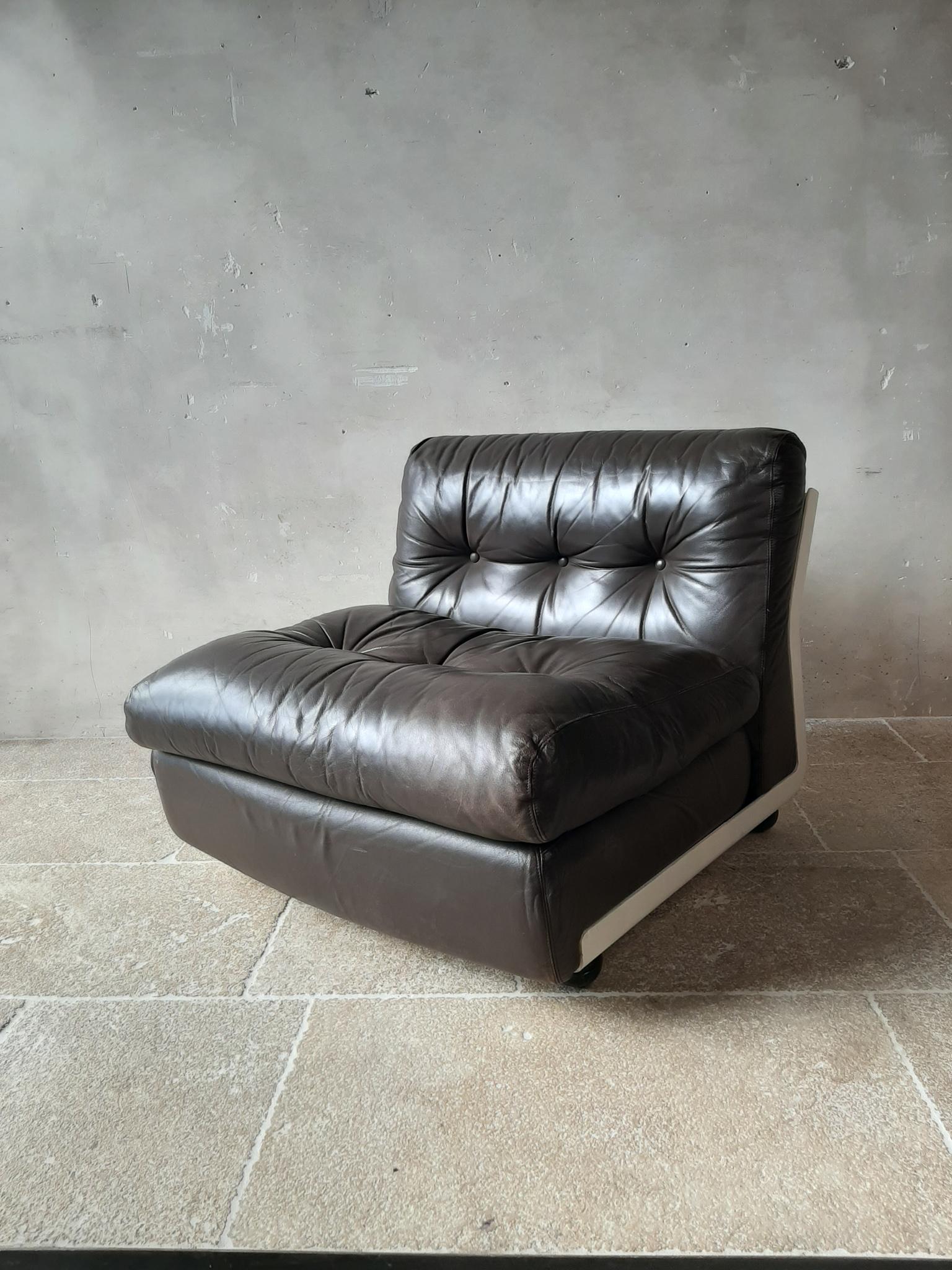 Mid-Century Modern Mario Bellini Amanta Modular Sofa in Brown Leather for B&B Italy, 6 Pieces