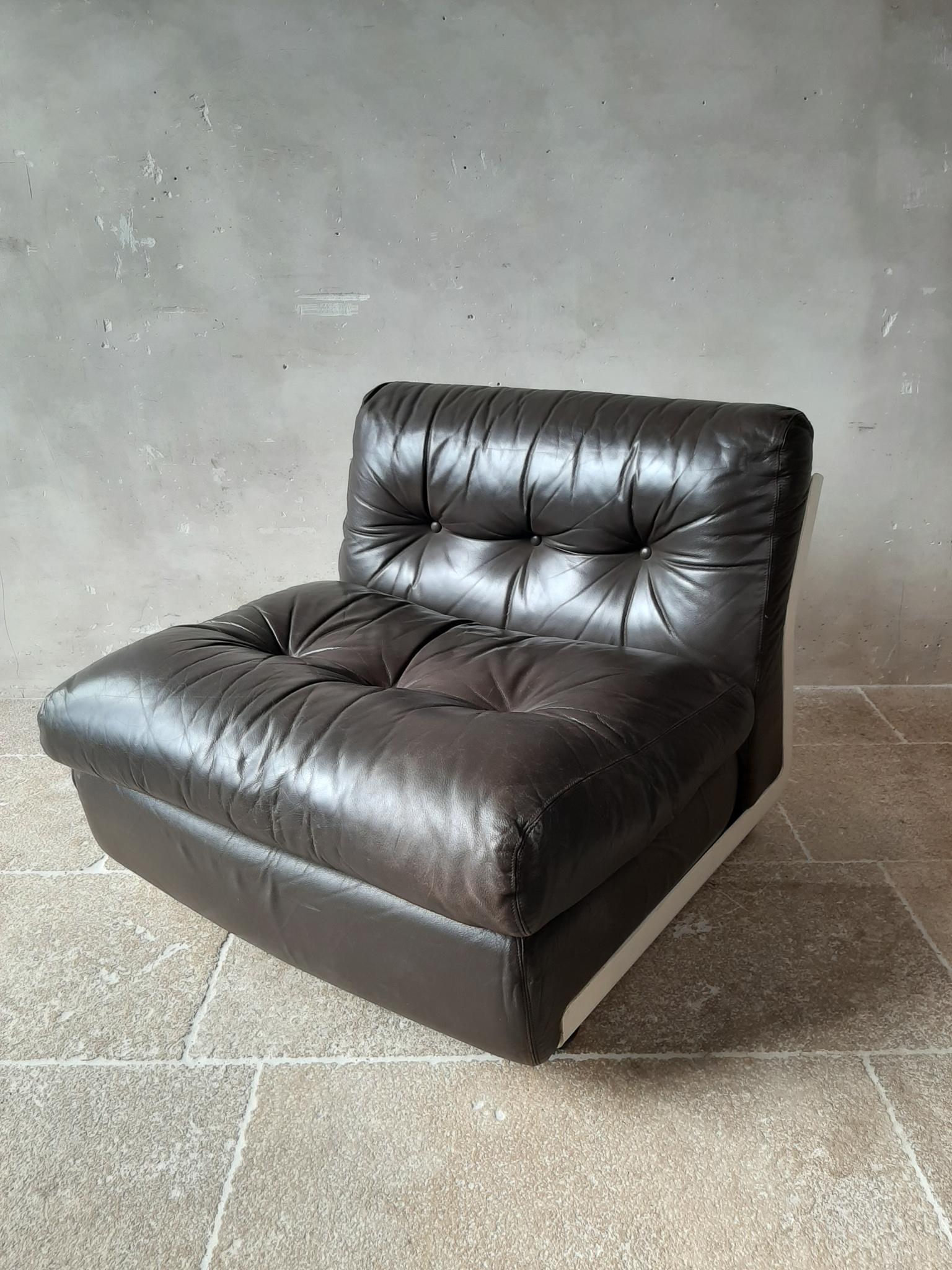 Italian Mario Bellini Amanta Modular Sofa in Brown Leather for B&B Italy, 6 Pieces