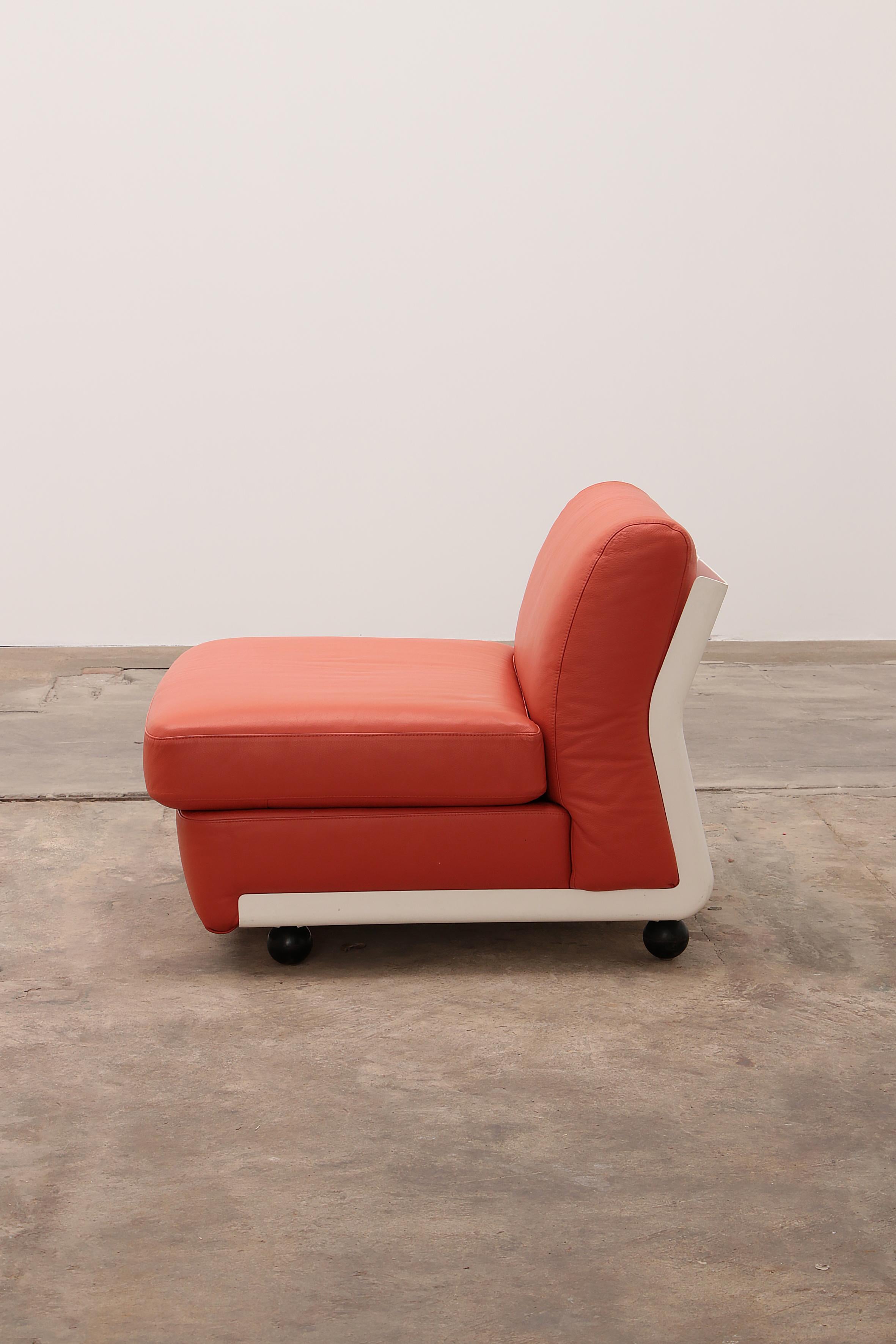 Mario Bellini Amanta Modular Sofa in Orange Leather for C&B Italy, 1960s For Sale 5