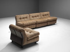 Divano modulare 'Amanta' di Mario Bellini in tessuto originale a righe