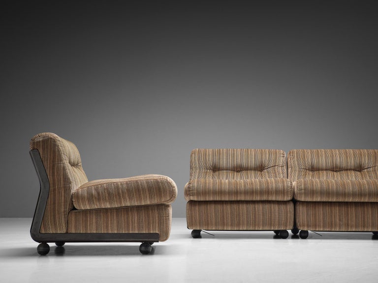 Mid-Century Modern Mario Bellini 'Amanta' Modular Sofa in Original Striped Fabric For Sale