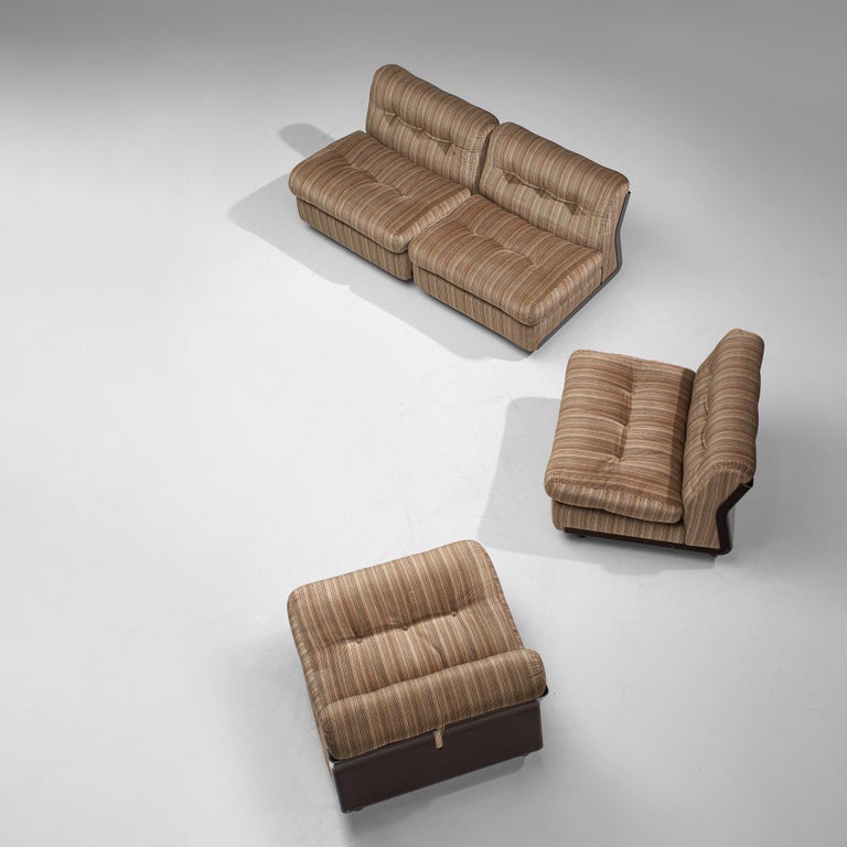 Mario Bellini 'Amanta' Modular Sofa in Original Striped Fabric For Sale 2