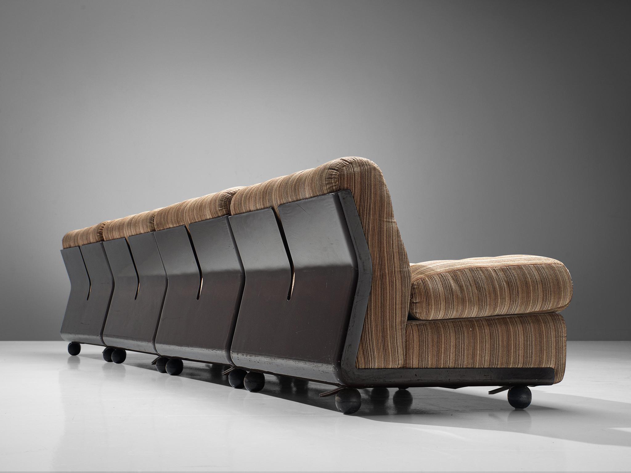 Mario Bellini 'Amanta' Modular Sofa in Original Striped Fabric 3