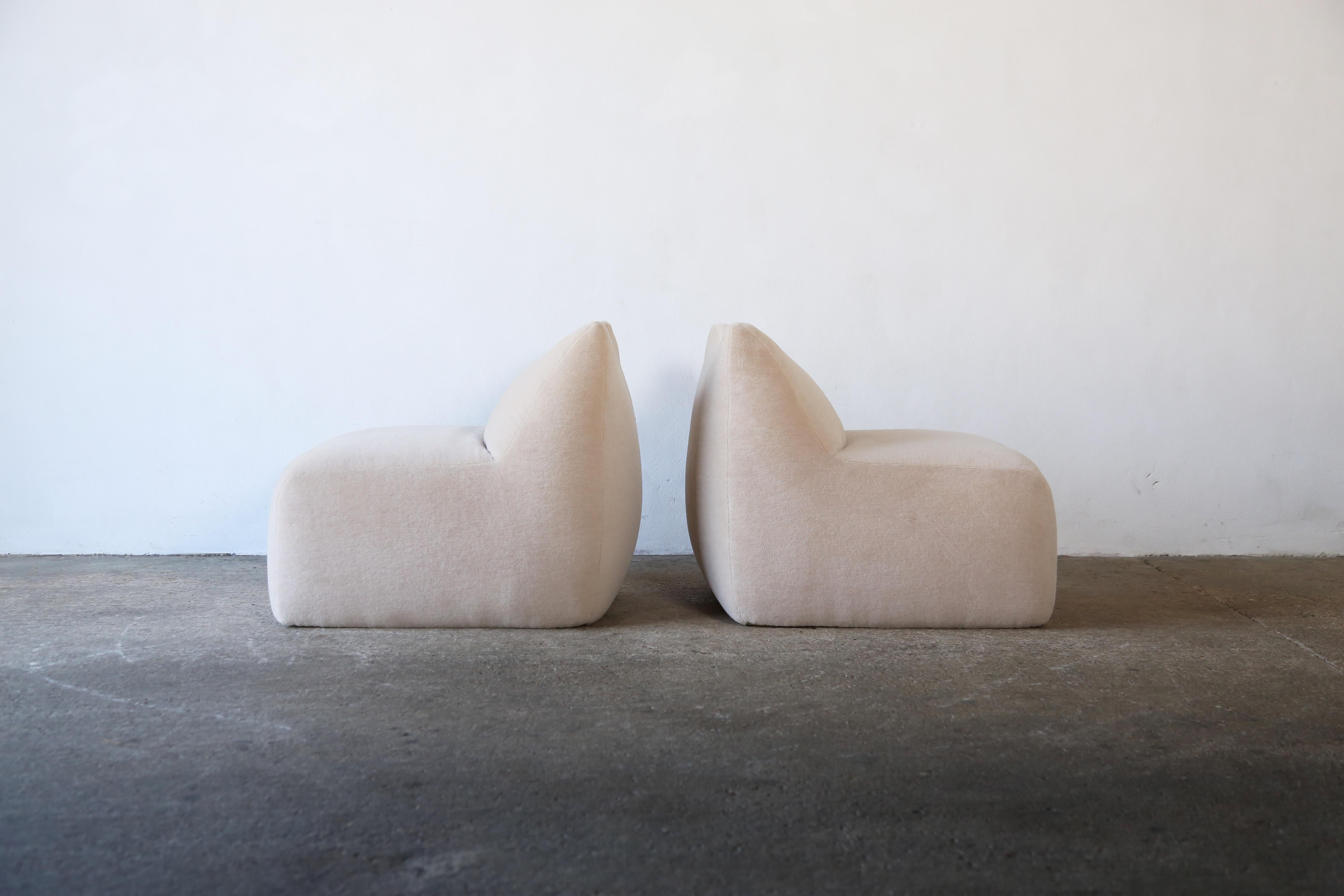 Mario Bellini Bambole Chairs, Upholstered in Alpaca, B&B Italia, 1970s In Good Condition For Sale In LEWES, GB