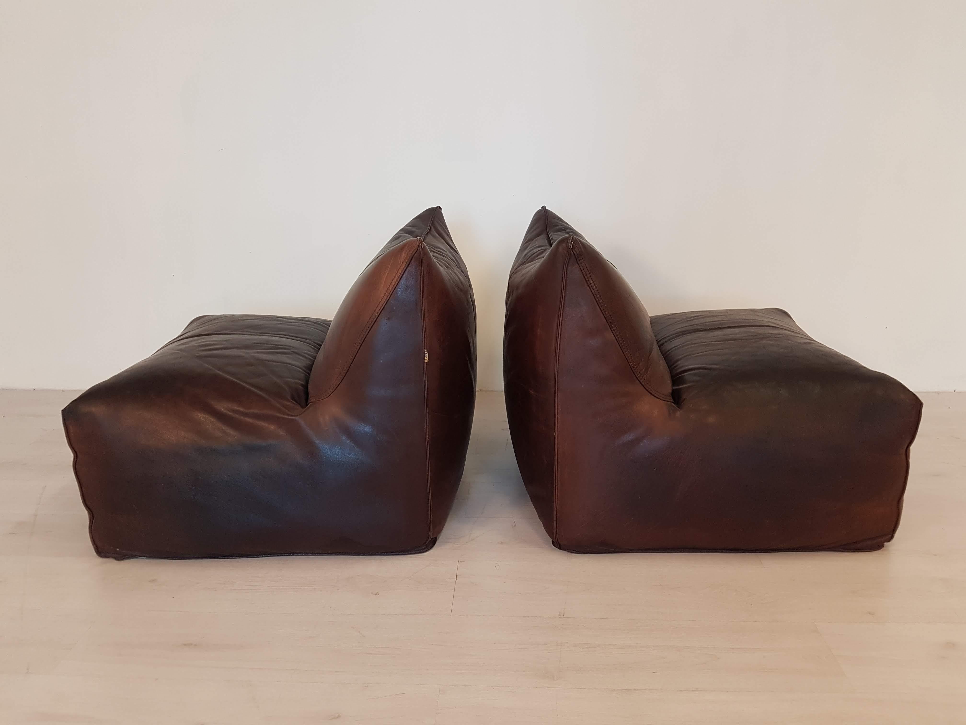 Bambole chairs by Mario Bellini for C&B Italia, from the late 1970s with a stunning dark brown leather with tons of patina and character. Very comfortable easy chairs indeed!
Mario Bellini for C&B Italia, 1976. Received the Compasso d'Oro in 1979.