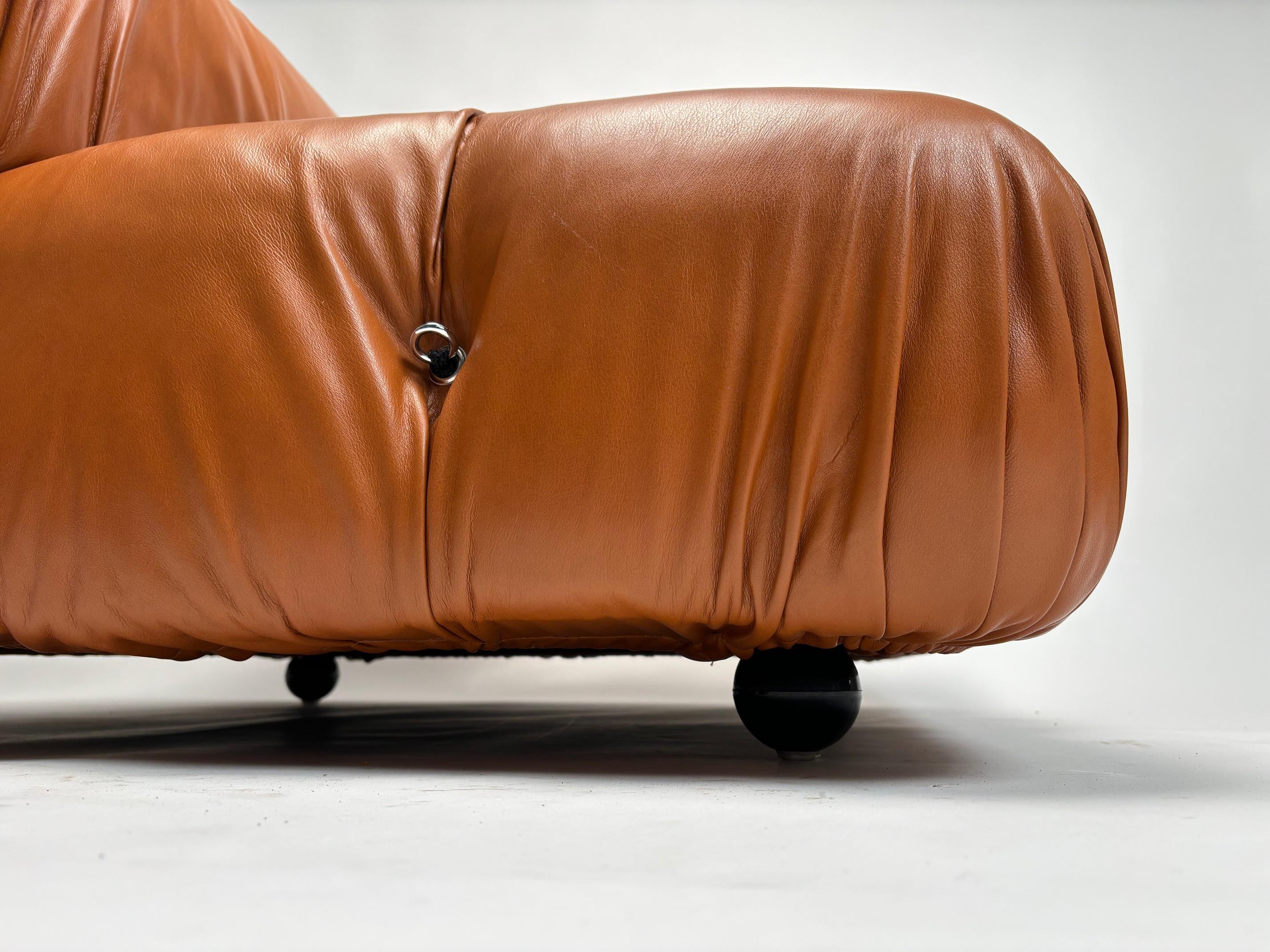 Mario Bellini B&B 'Camaleonda' Loungesessel aus Leder im Angebot 3