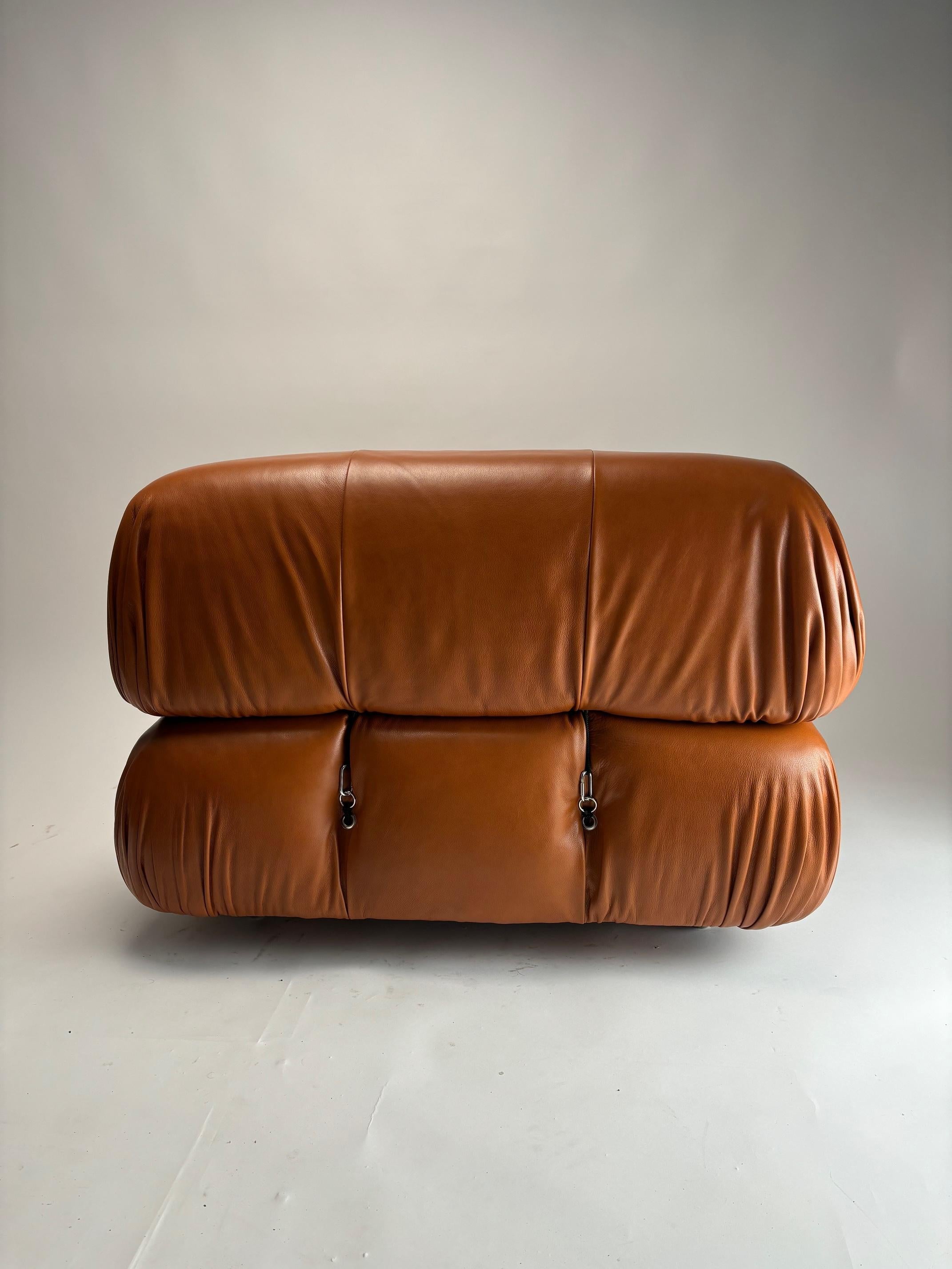 Mario Bellini B&B 'Camaleonda' Sessel aus cognacfarbenem Leder (Metall) im Angebot