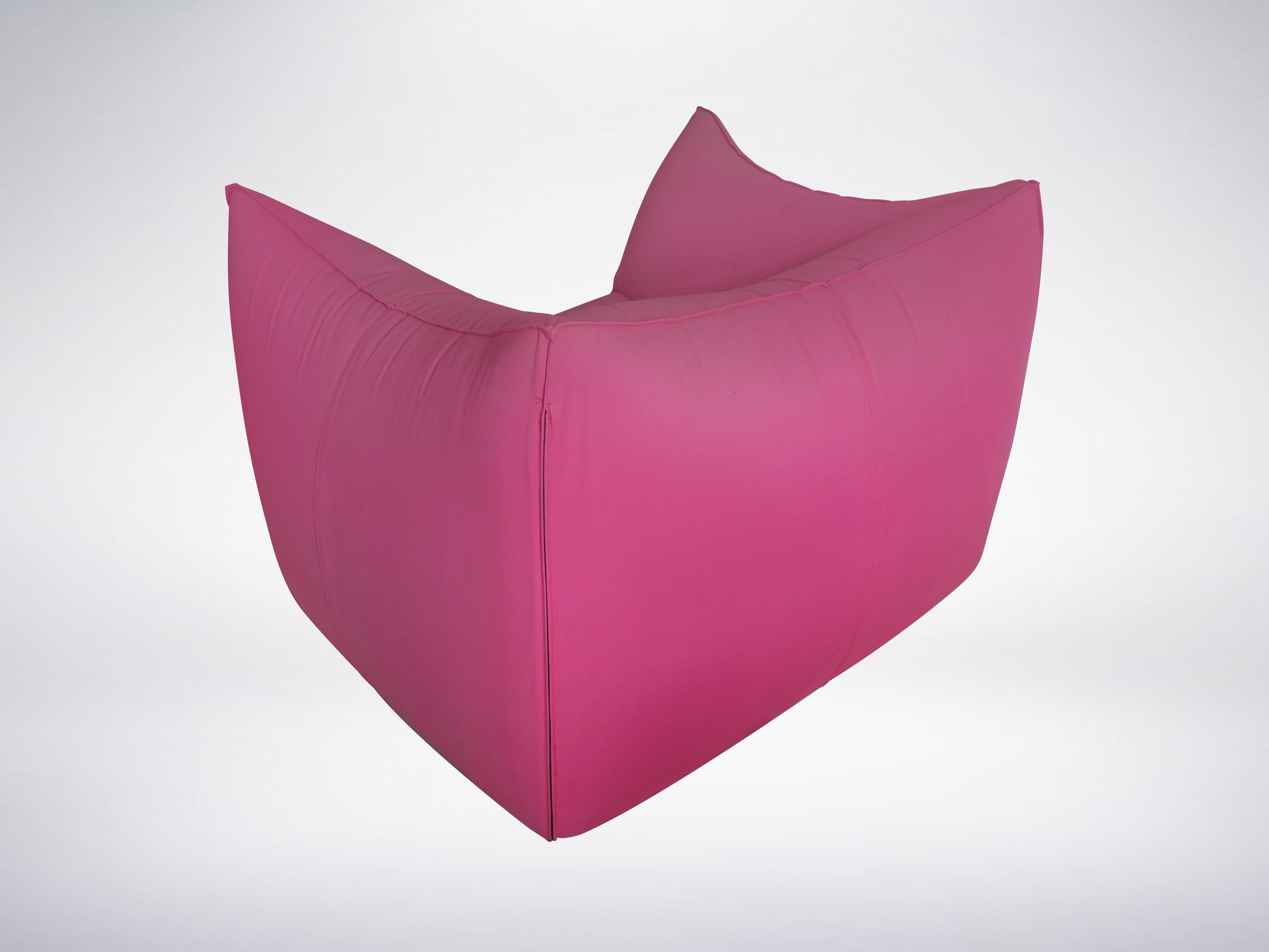 Modern Mario Bellini B&B Italia, Le Bambole Armchair in Original Upholstery, 1972