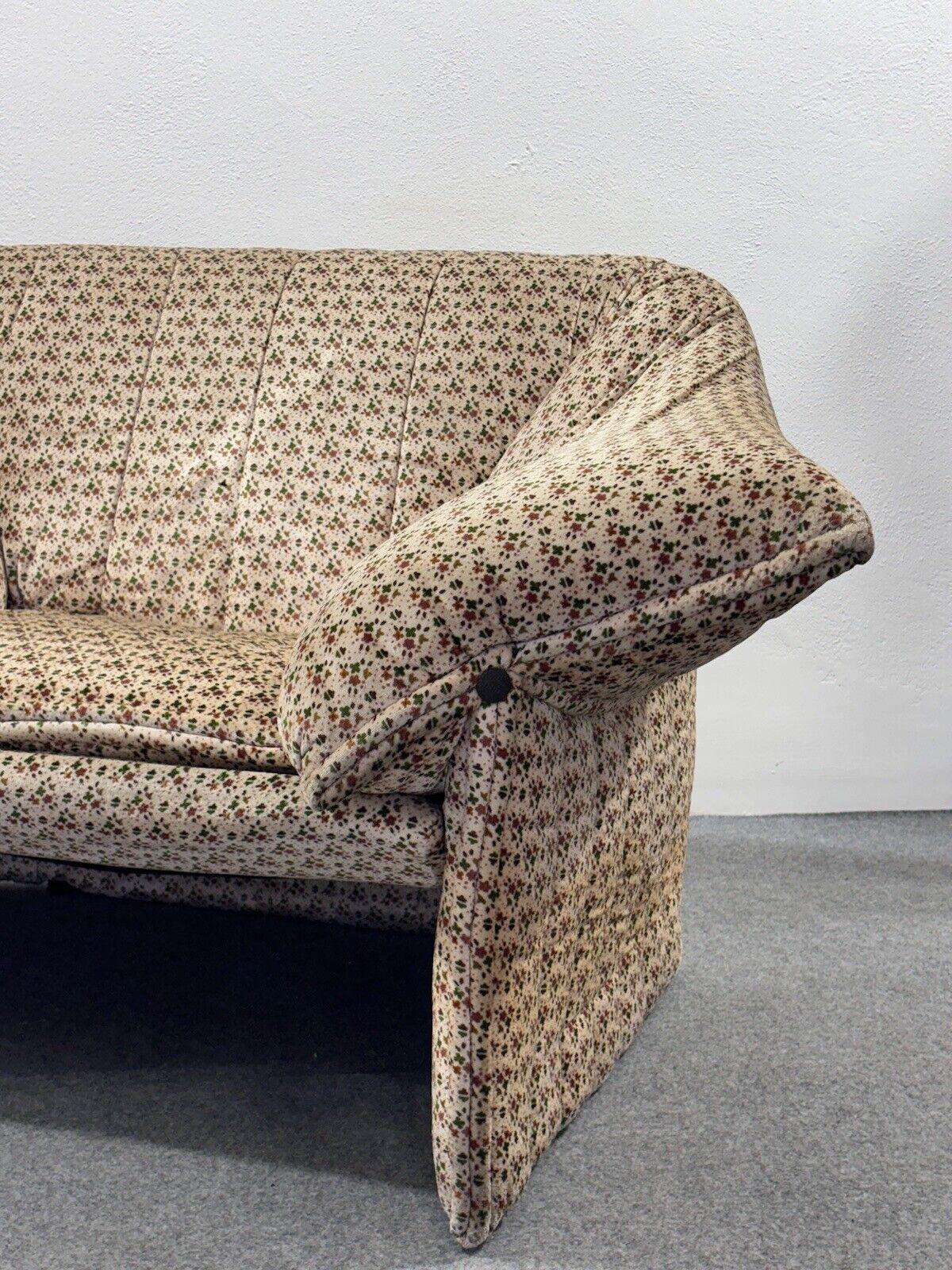 Fabric Mario Bellini B&B Italia Armchair Le Stelle Design Modernism 1970's For Sale