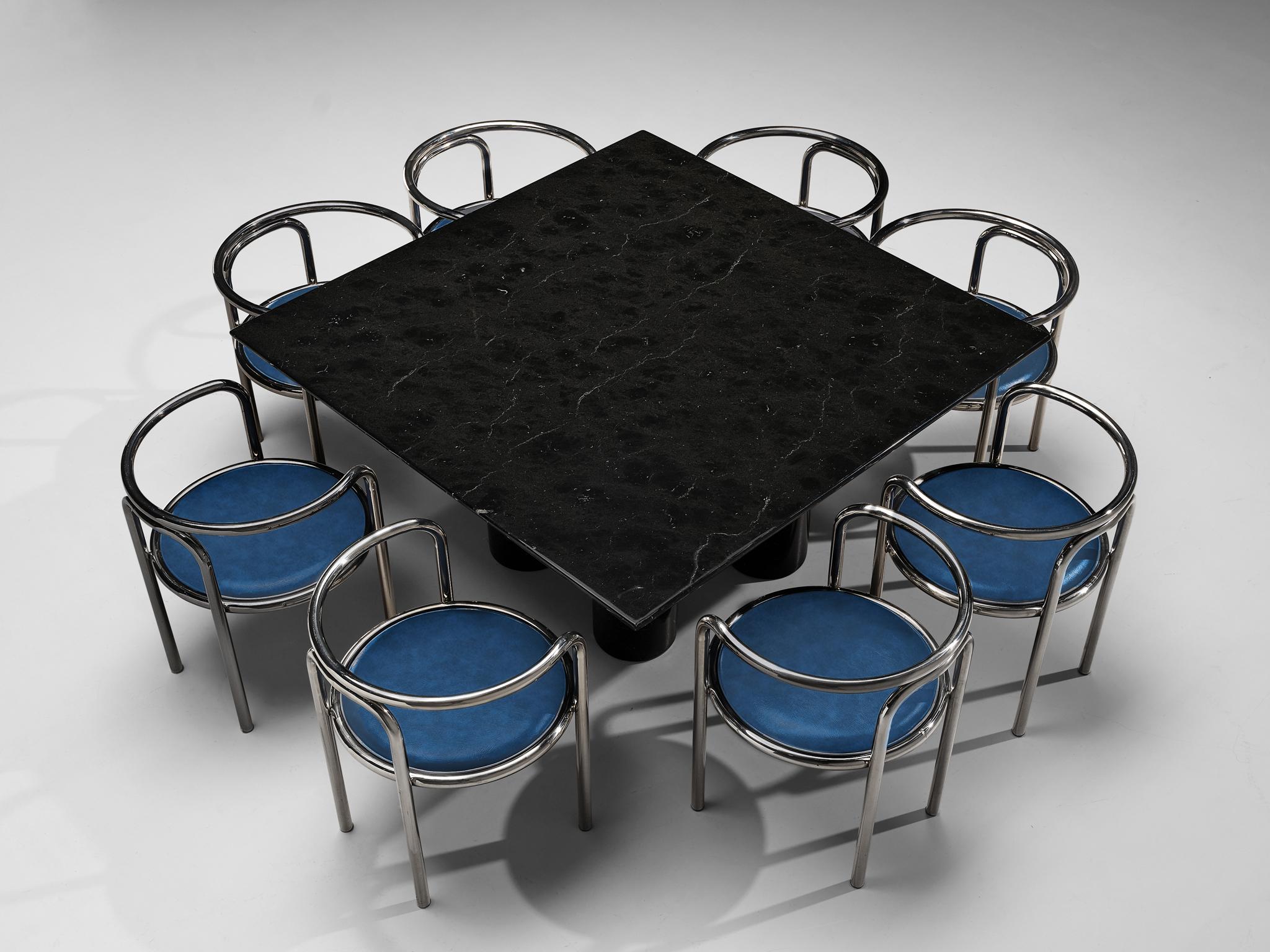 Mario Bellini Black ‘Il Colonnato’ Table with Gae Aulenti ‘Locus Solus’ Chairs 1