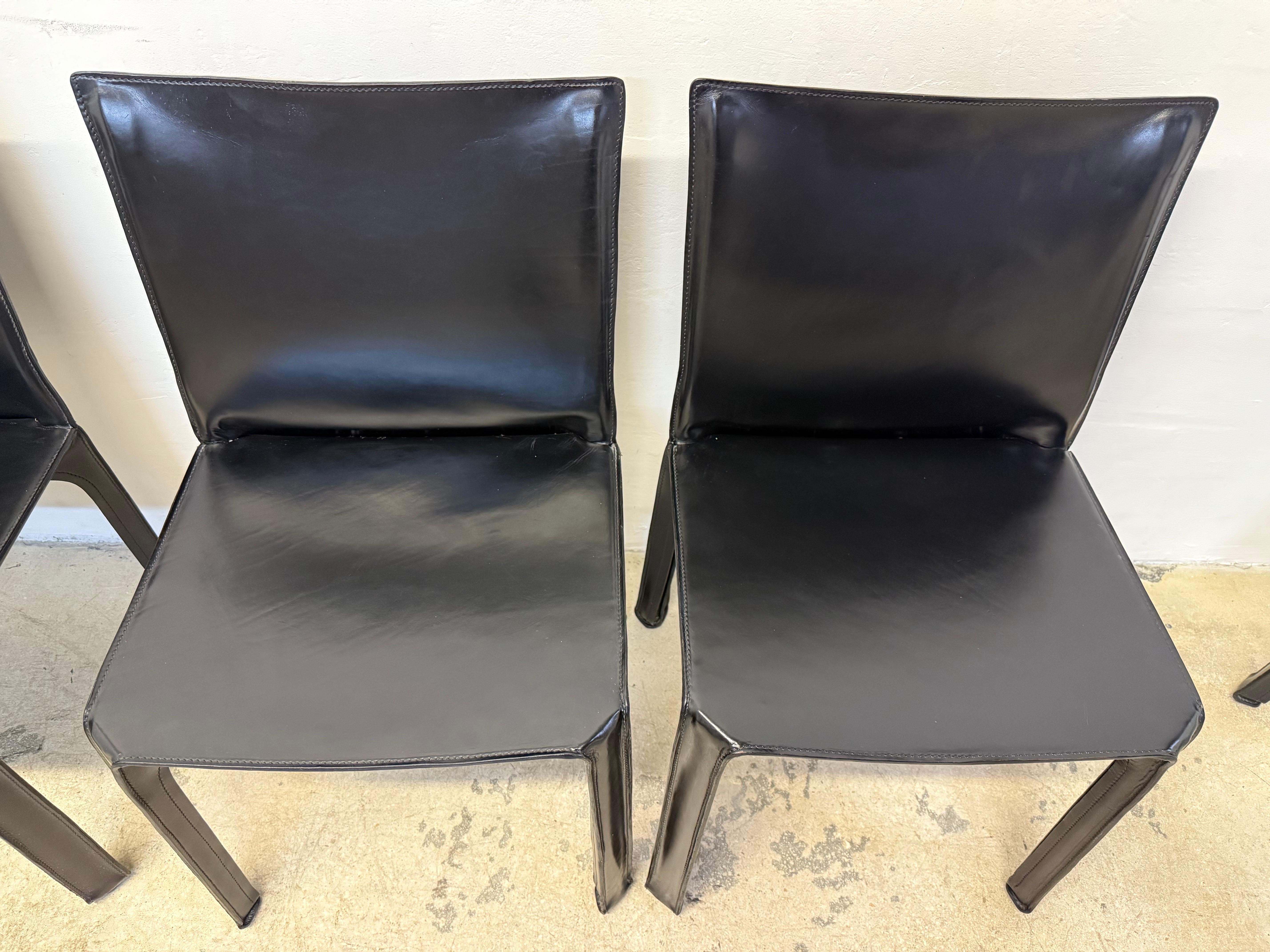 Mario Bellini Sillas de Comedor Cab 413 de Cuero Negro para Cassina, Juego de Ocho en venta 10
