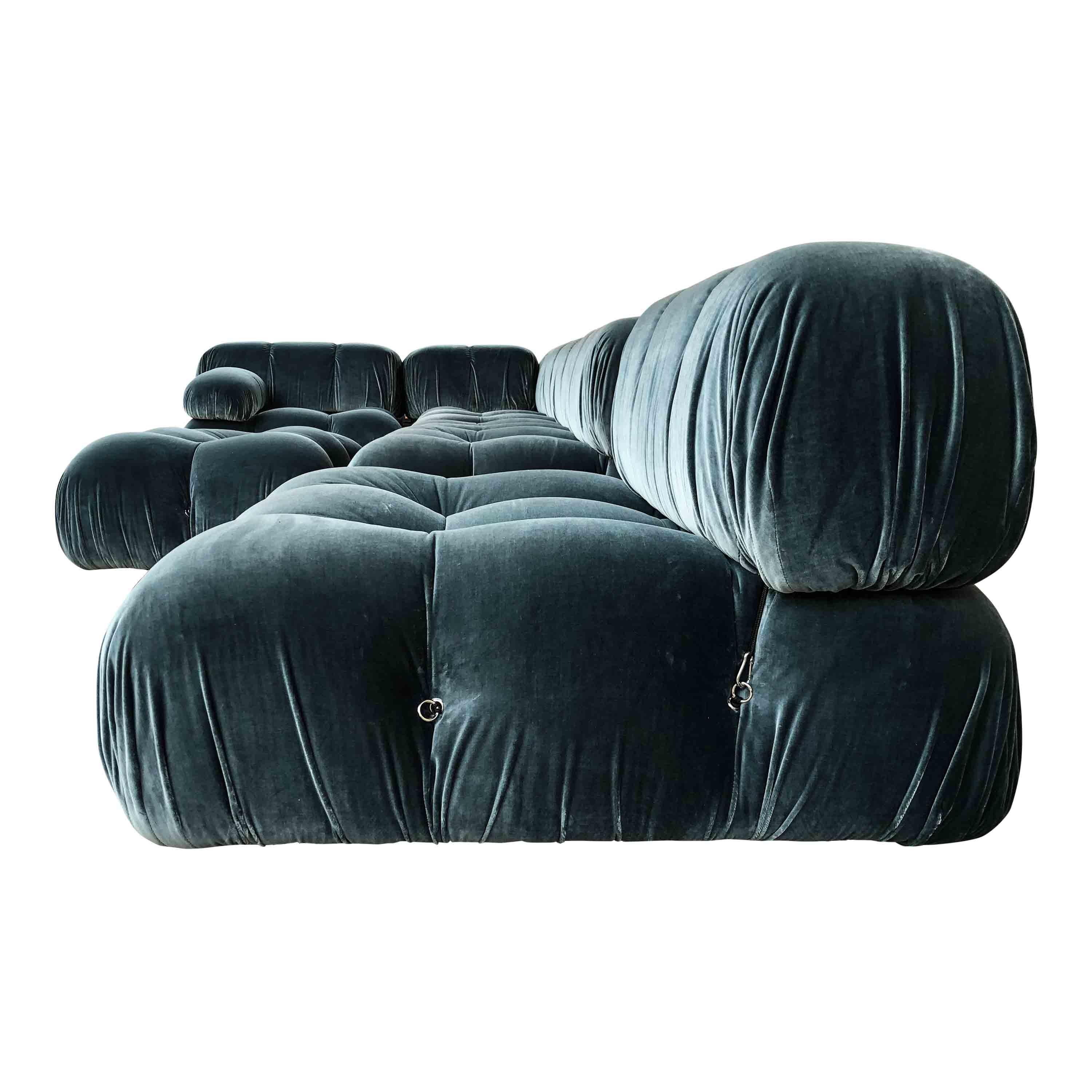 Late 20th Century Mario Bellini Blue Cotton Velvet Camaleonda Sofa for B&B Italia, 1972, Set Of 7 For Sale