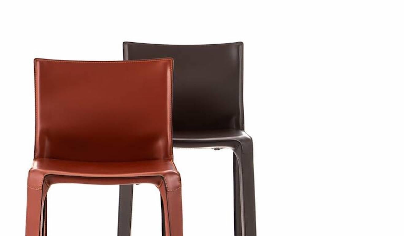 Italian Mario Bellini Cab 410 leather stool for Cassina, Italy - new For Sale