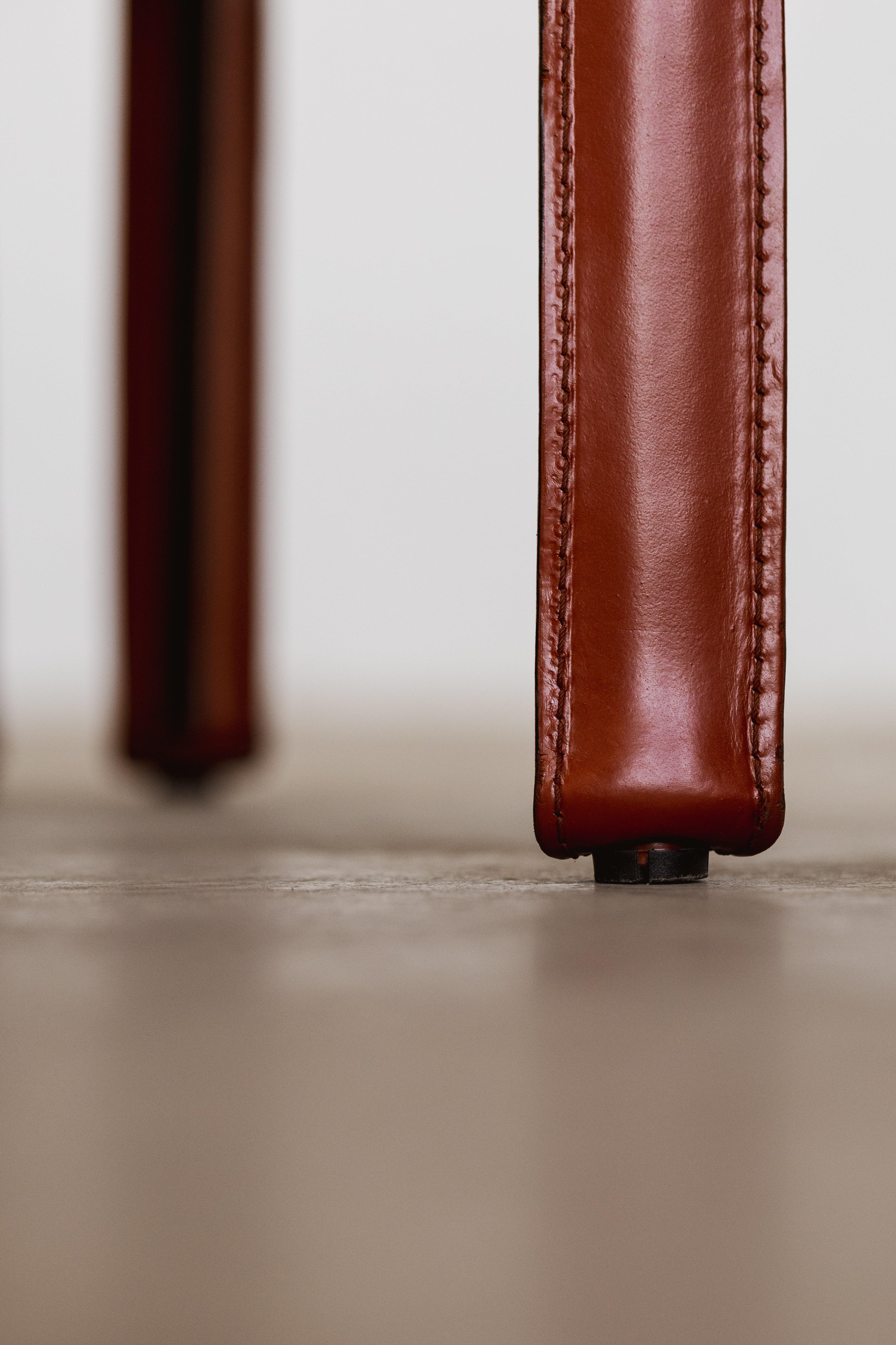 Mario Bellini „CAB 412 Stuhl für Cassina, chinesisches rotes Leder, 1978 im Angebot 7