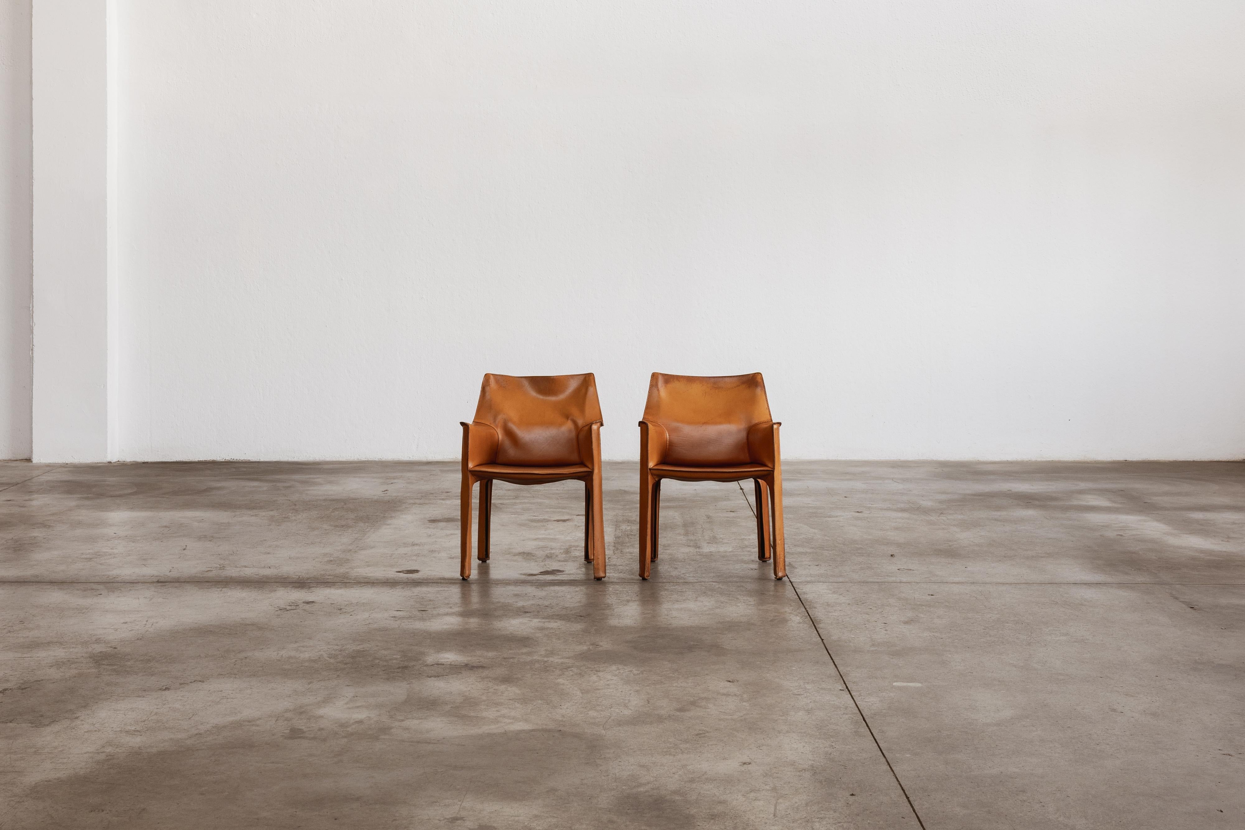 Chaises Mario Bellini 