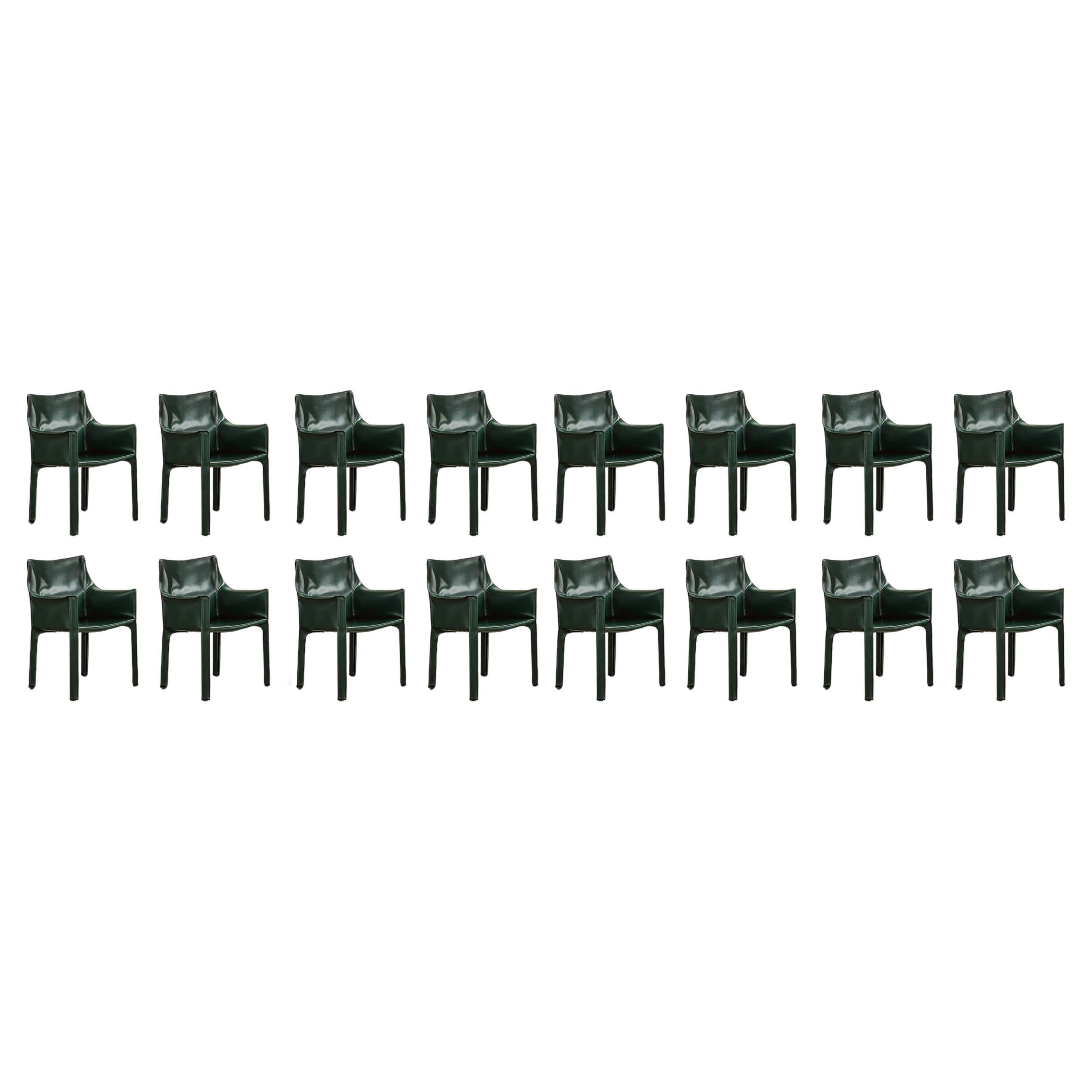 Sedie "CAB 413" di Mario Bellini per Cassina, pelle verde scuro, 1977, set di 16 pezzi