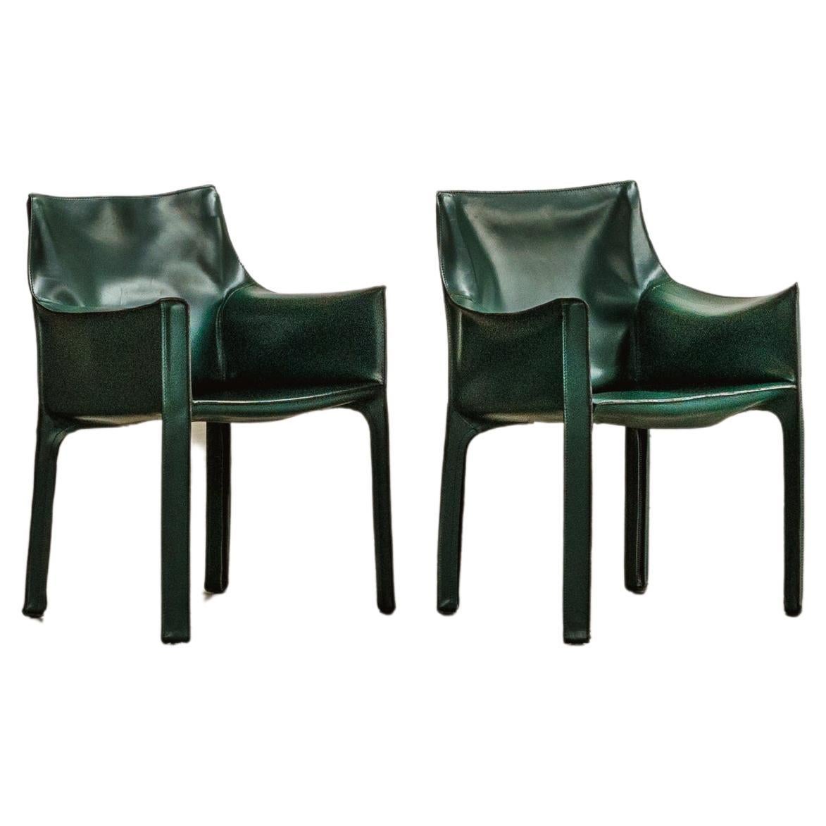 Mario Bellini "CAB 413” Chairs for Cassina, Dark Green Leather, 1977, Set of 2 For Sale