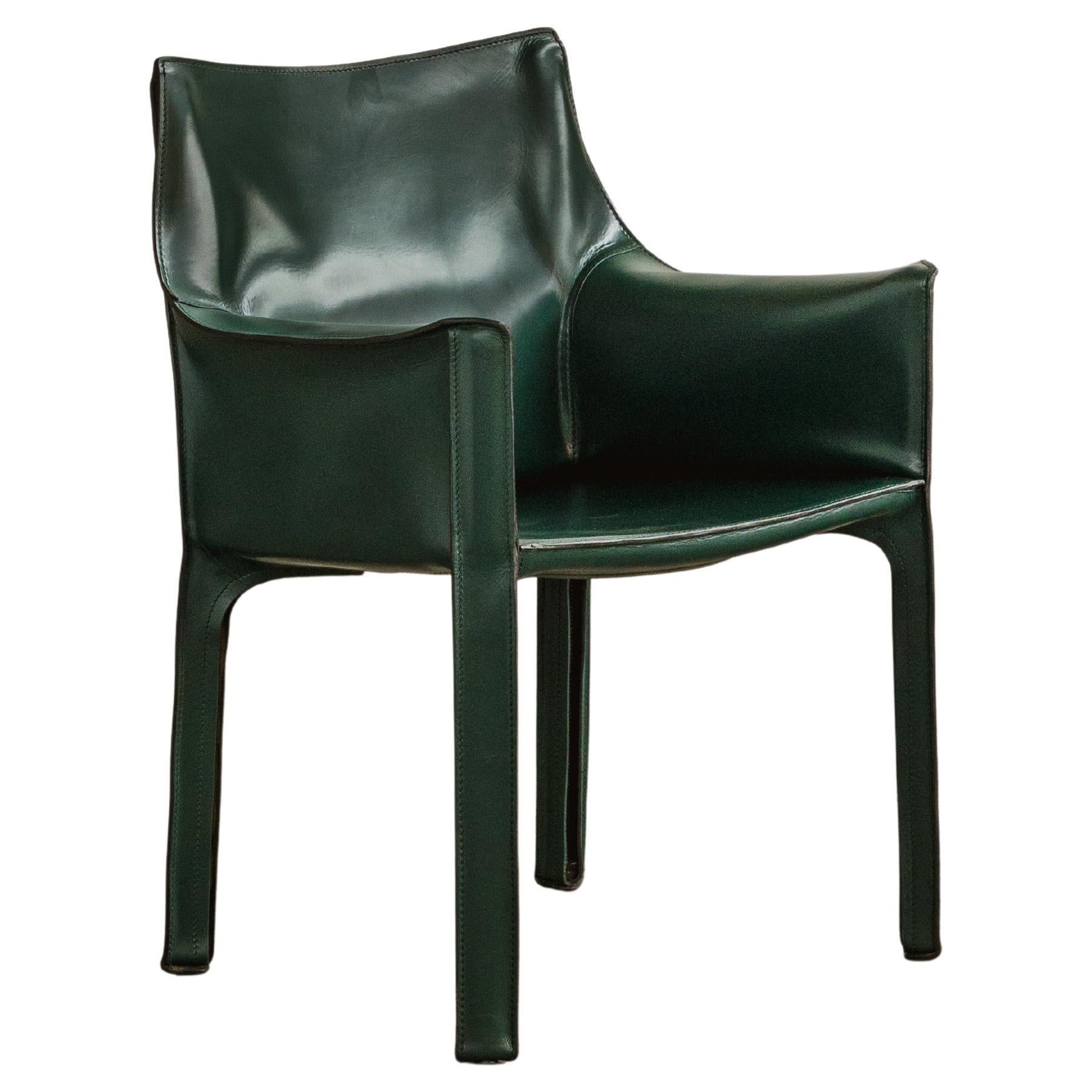 Mario Bellini "CAB 413” Chairs for Cassina, Dark Green Leather, 1977, Set of 32