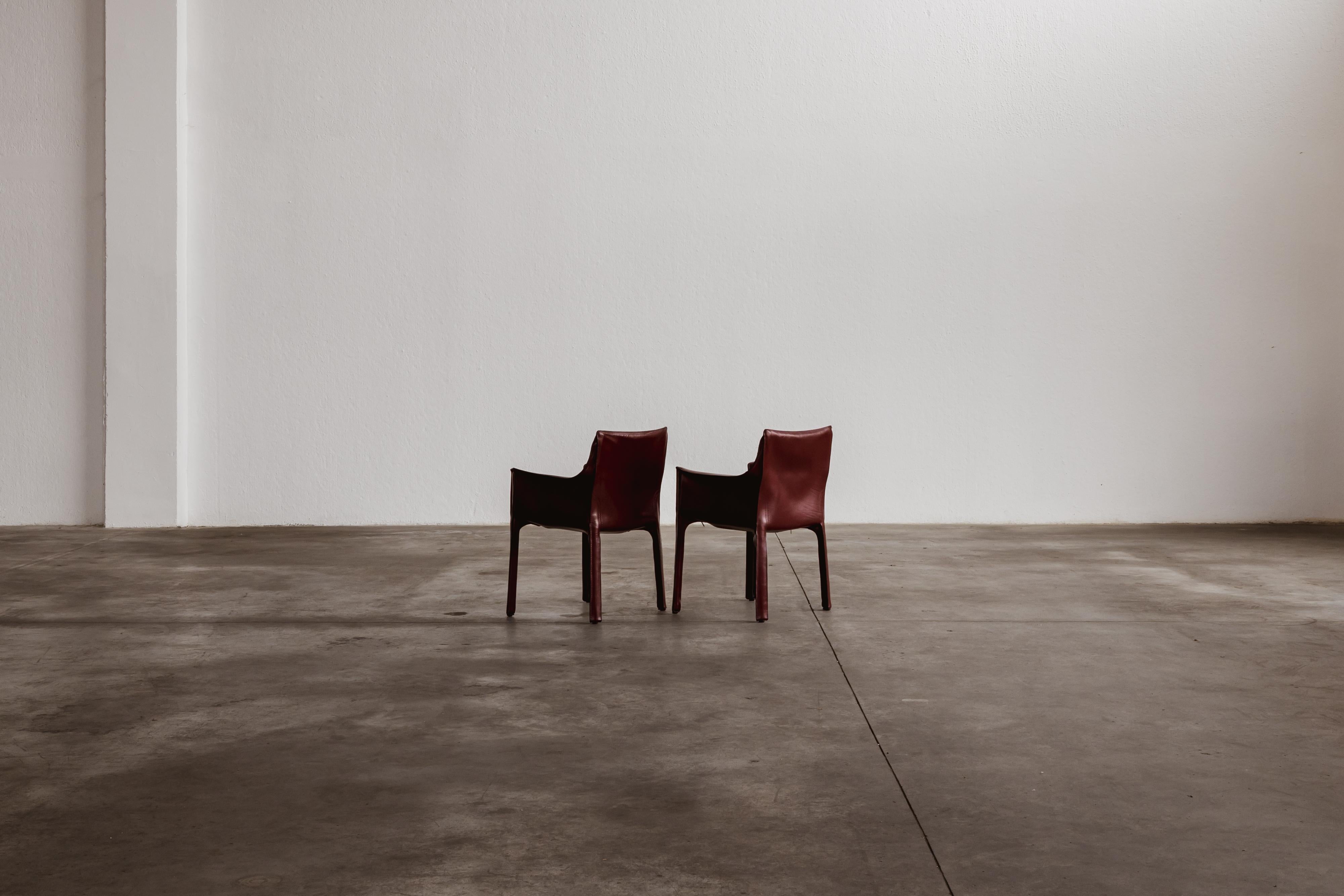 Mario Bellini pour Cassina, 1977, lot de 2 chaises de salle à manger CAB 413 en vente 5