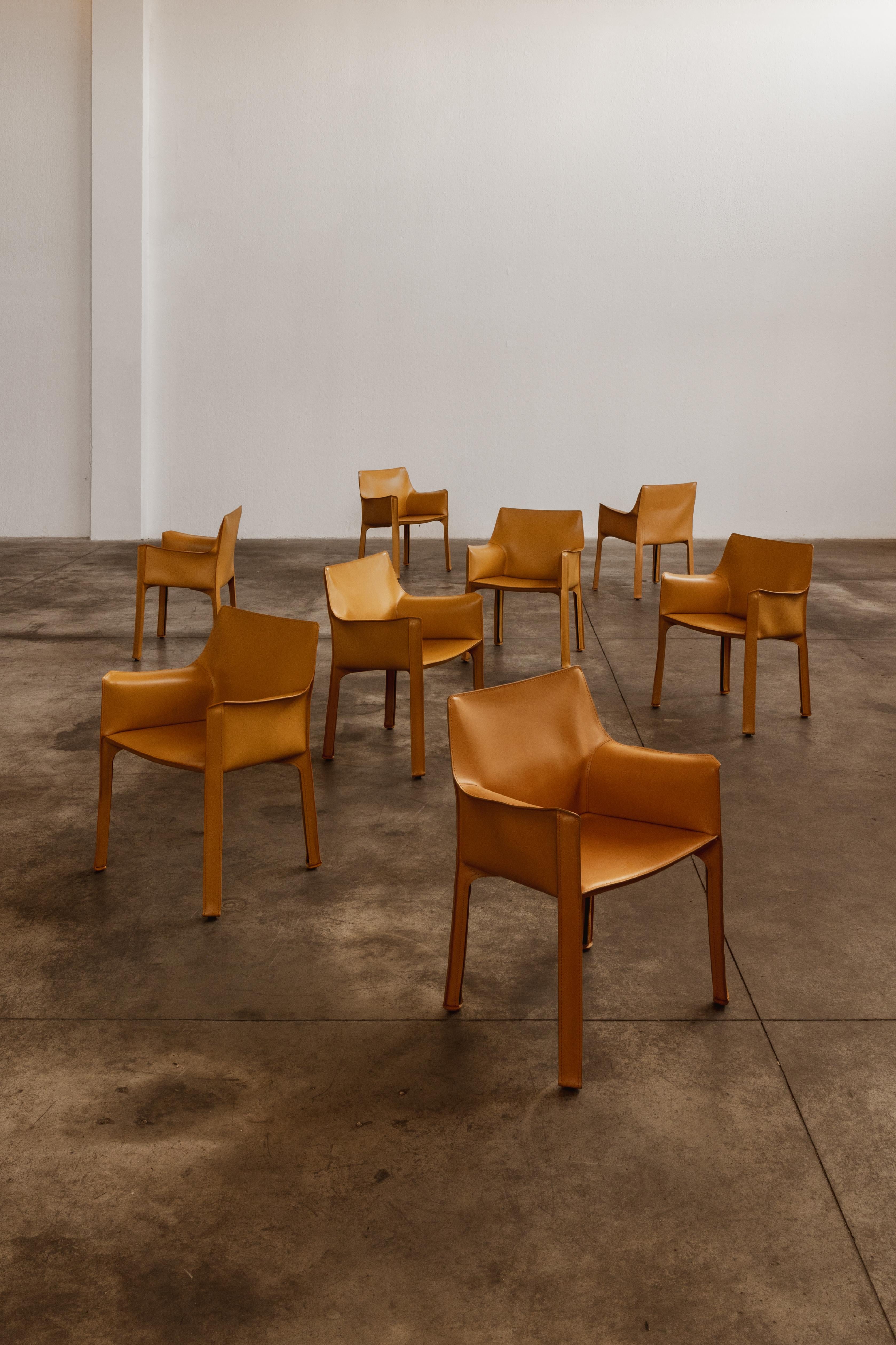 Mario Bellini “CAB 413” Chair for Cassina, Mustard Leather, 1977 For Sale 8