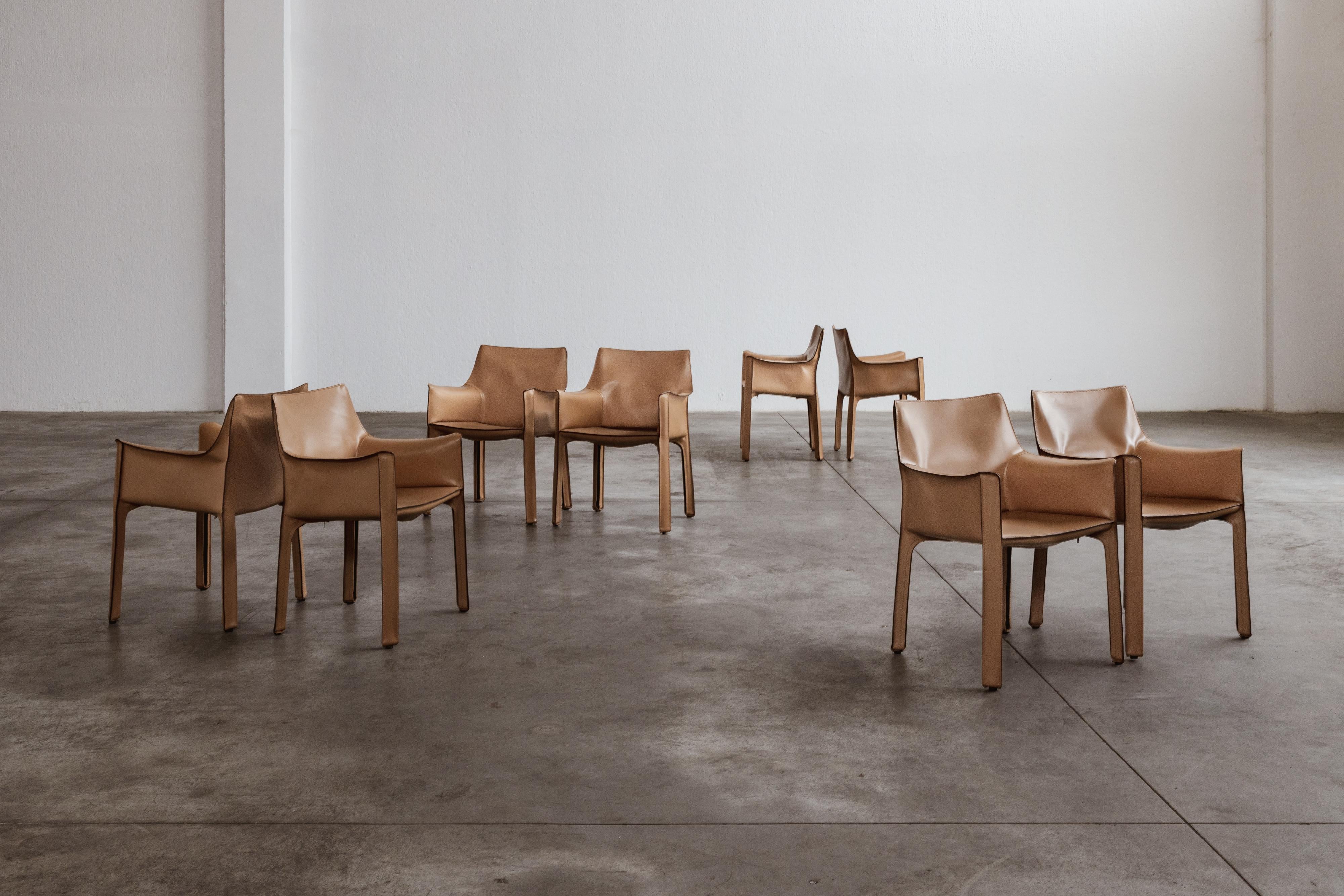 Mario Bellini „CAB 413 Stühle für Cassina, Naturleder, 1977, Set von 8 Stühlen im Angebot 4