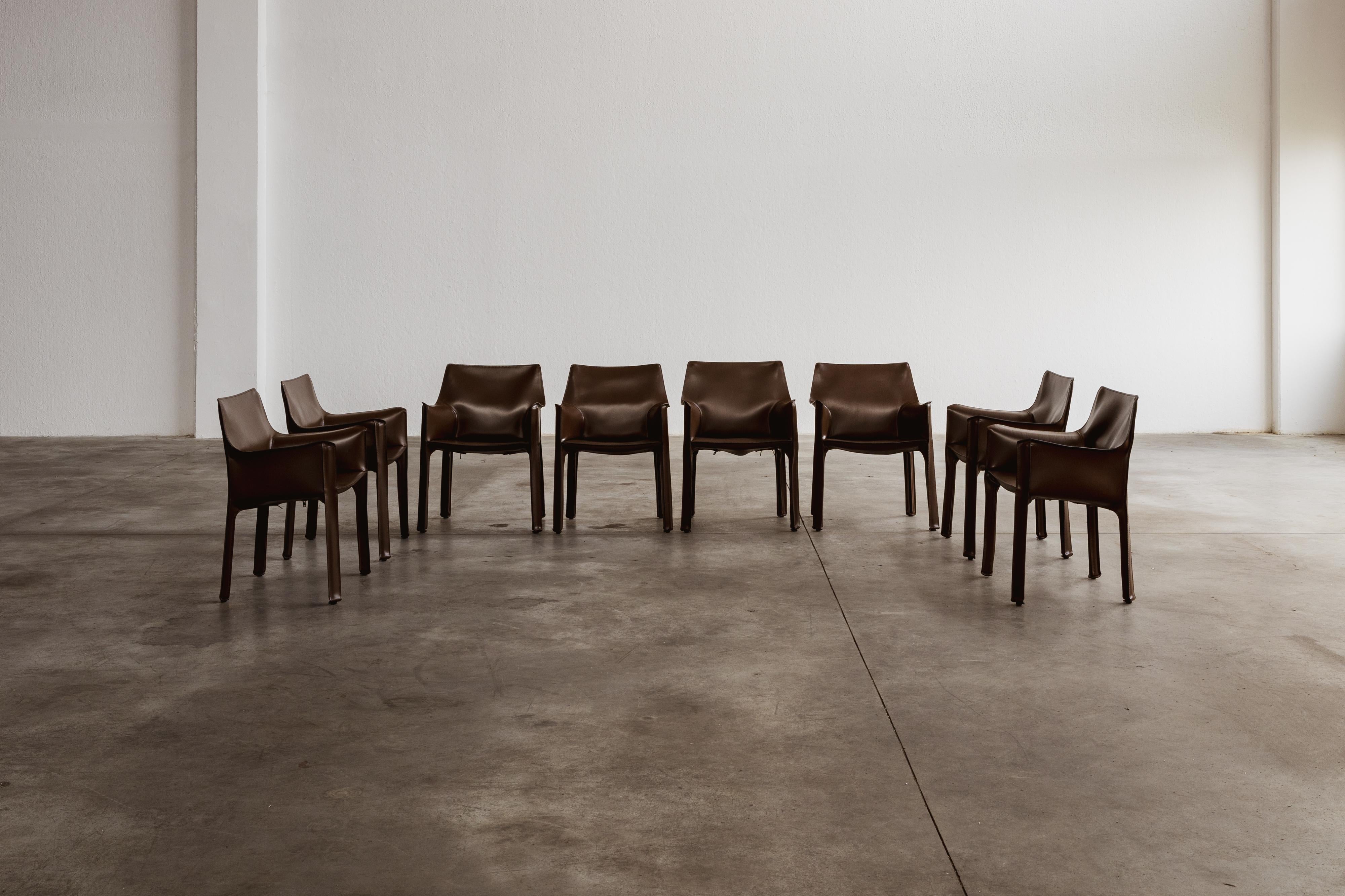 Mario Bellini „CAB 413 Stühle für Cassina, Tabakleder, 1977, Set von 16 Stühlen im Angebot 4
