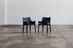 Mario Bellini “CAB 413” Dining Chairs for Cassina, Blue Leather, 1977, Set of 2