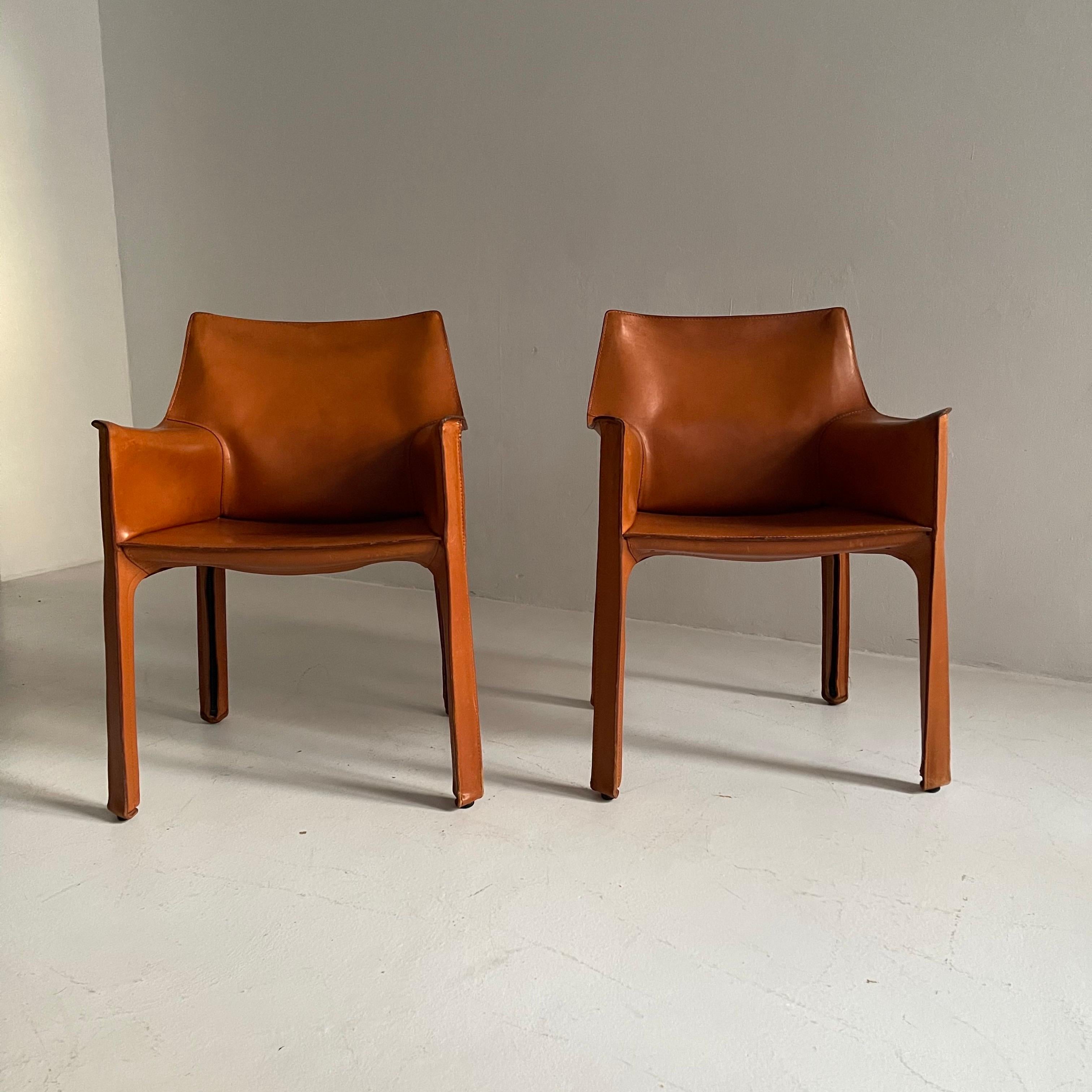 Mid-Century Modern Mario Bellini Cassina CAB 413 Pair Armchairs in Patinated Cognac Leather, 1970s