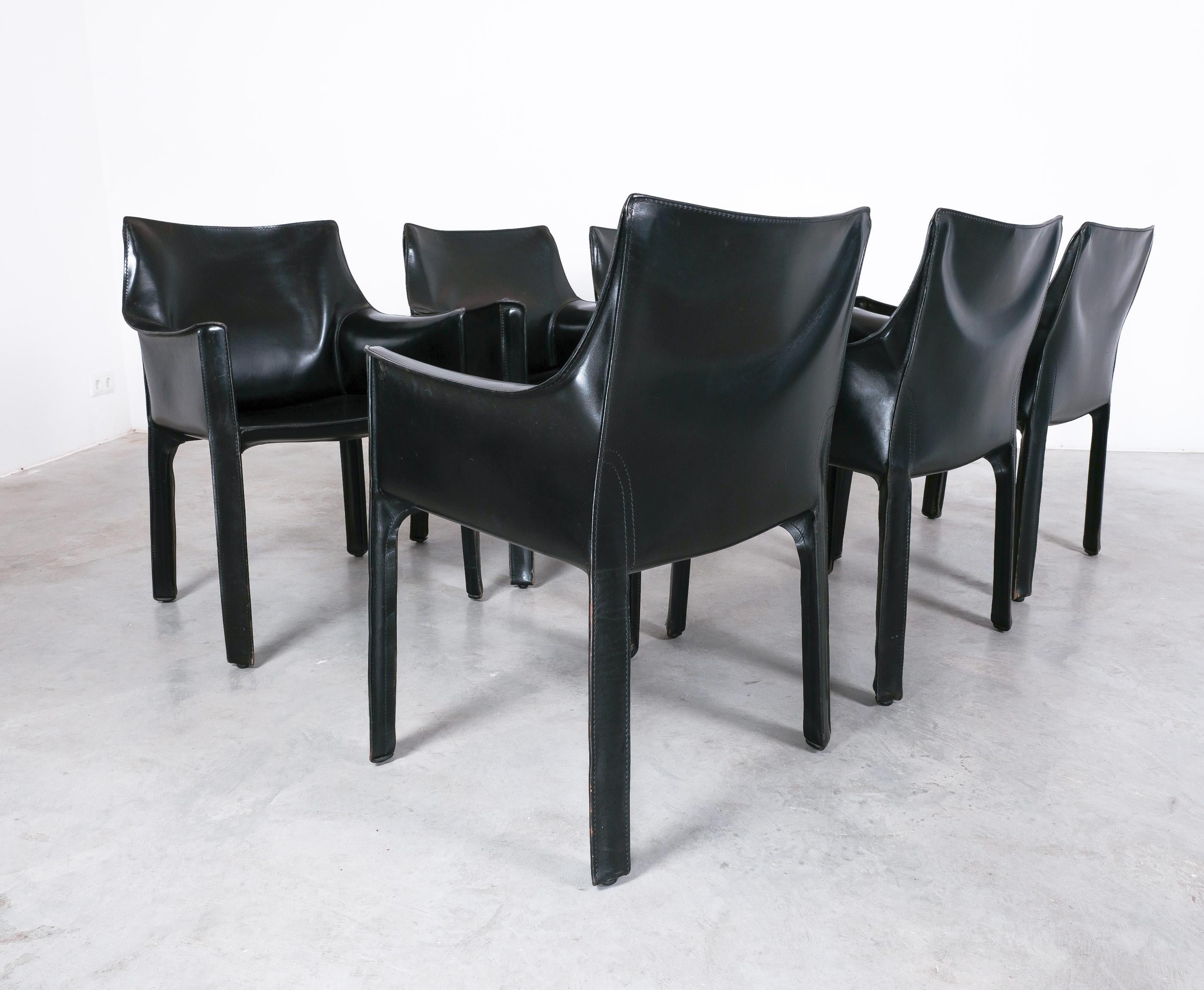 Post-Modern Mario Bellini Cab 413 Set of 6 Black Leather Dining Chairs, Italy