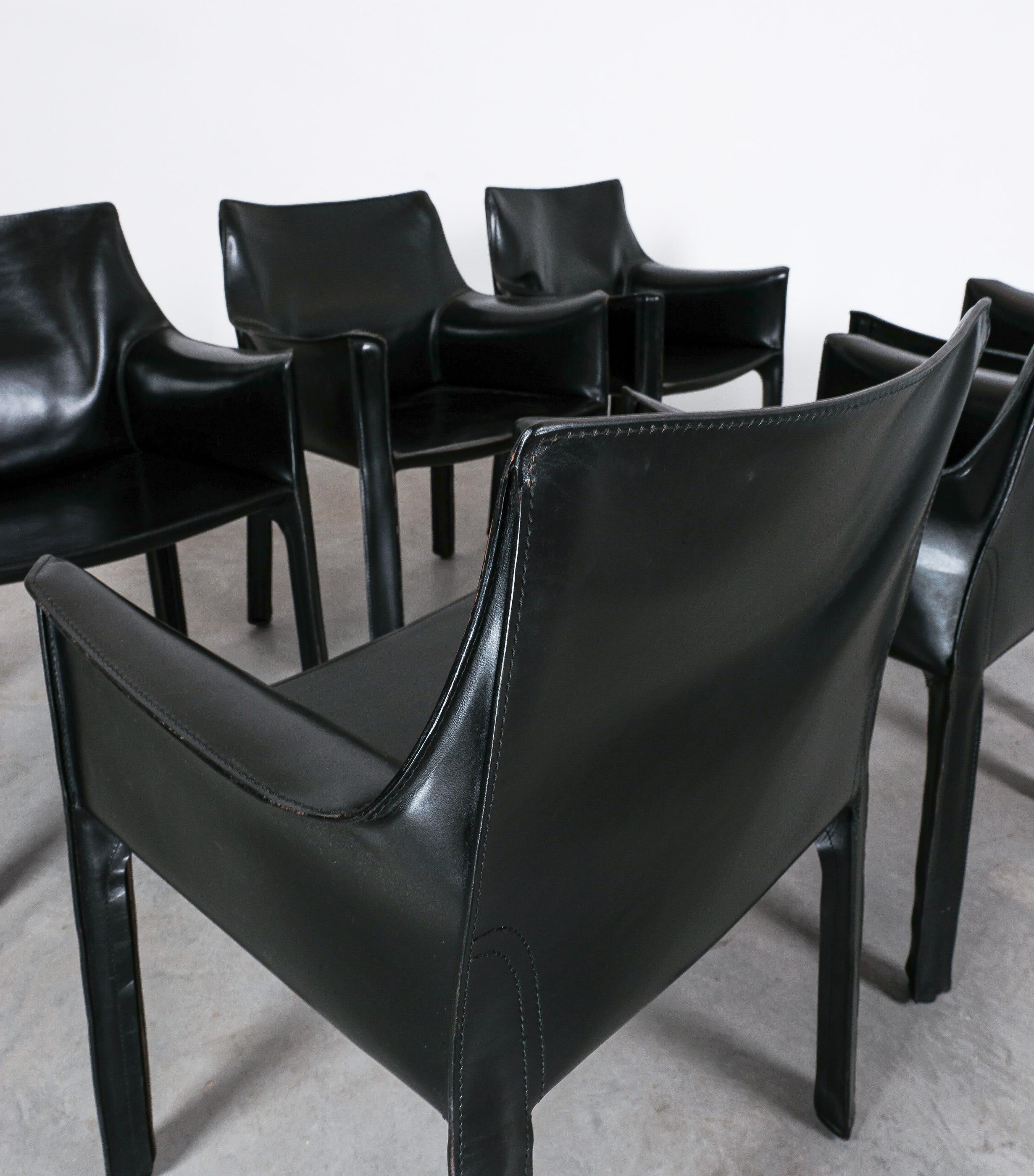 Late 20th Century Mario Bellini Cab 413 Set of 6 Black Leather Dining Chairs, Italy