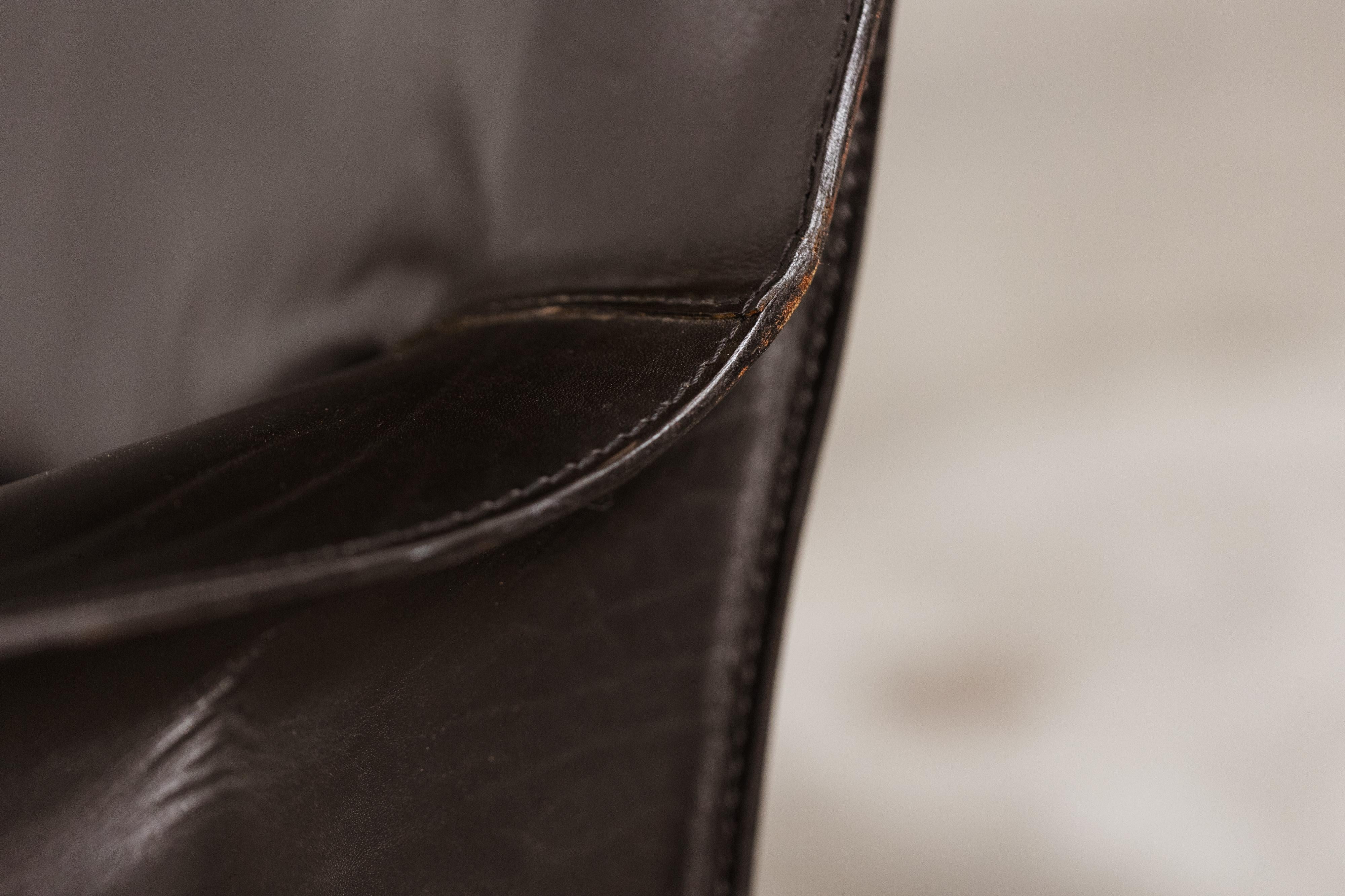 Mario Bellini “CAB” 414 Chairs for Cassina, Black Leather, 1977, Set of 3 For Sale 7