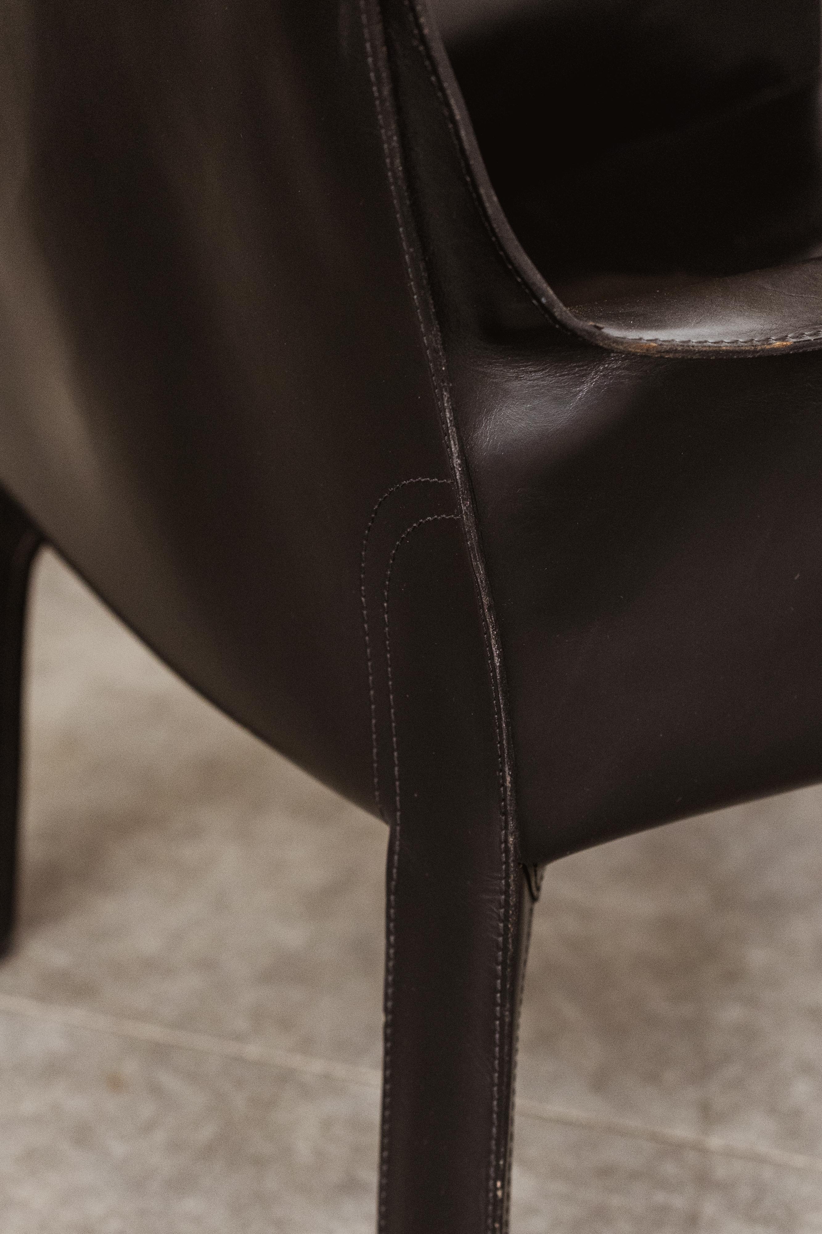 Mid-Century Modern Mario Bellini “CAB” 414 Chairs for Cassina, Black Leather, 1977, Set of 3 For Sale