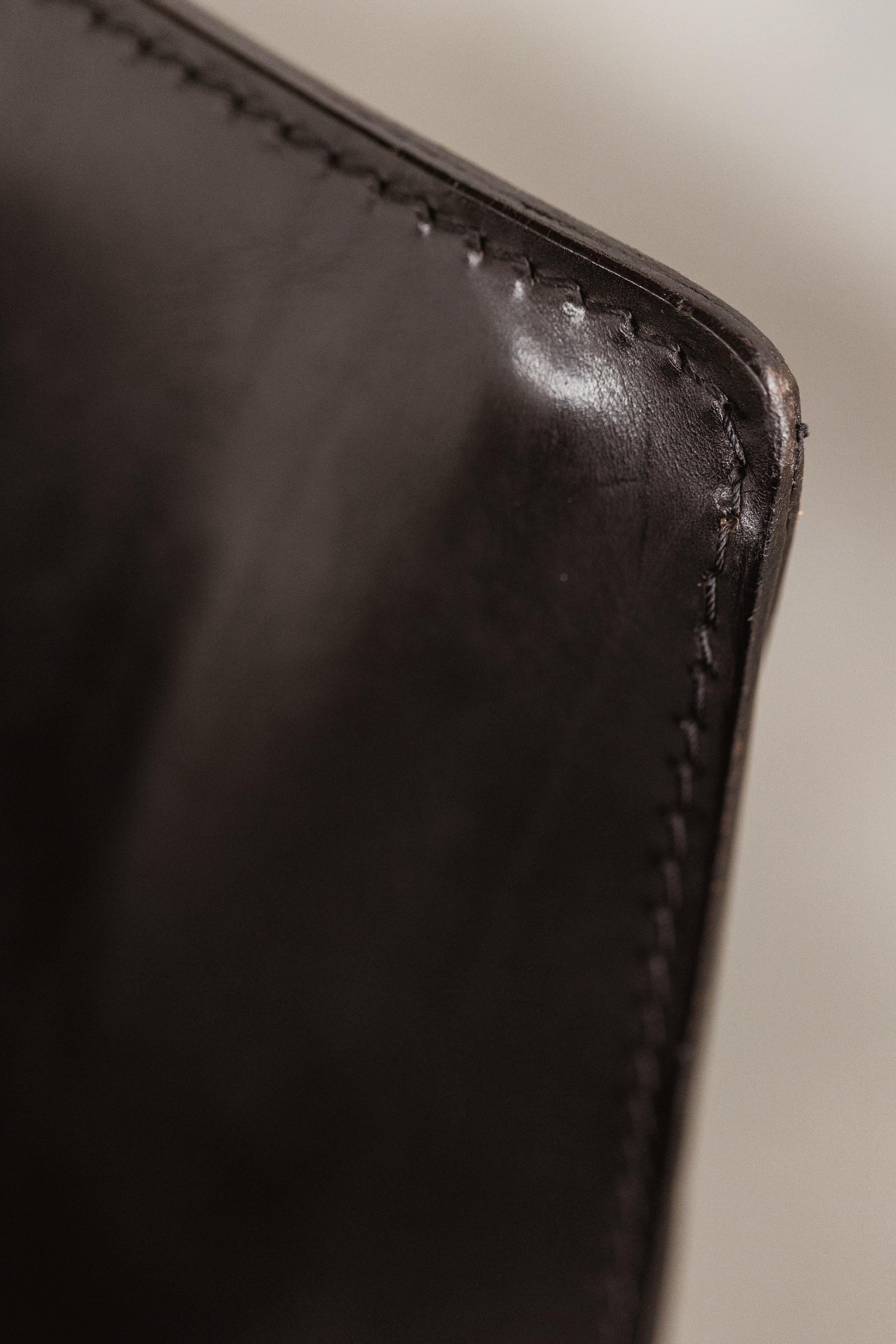 Mario Bellini “CAB” 414 Chair for Cassina, Black Leather, 1977, Set of 1 For Sale 6