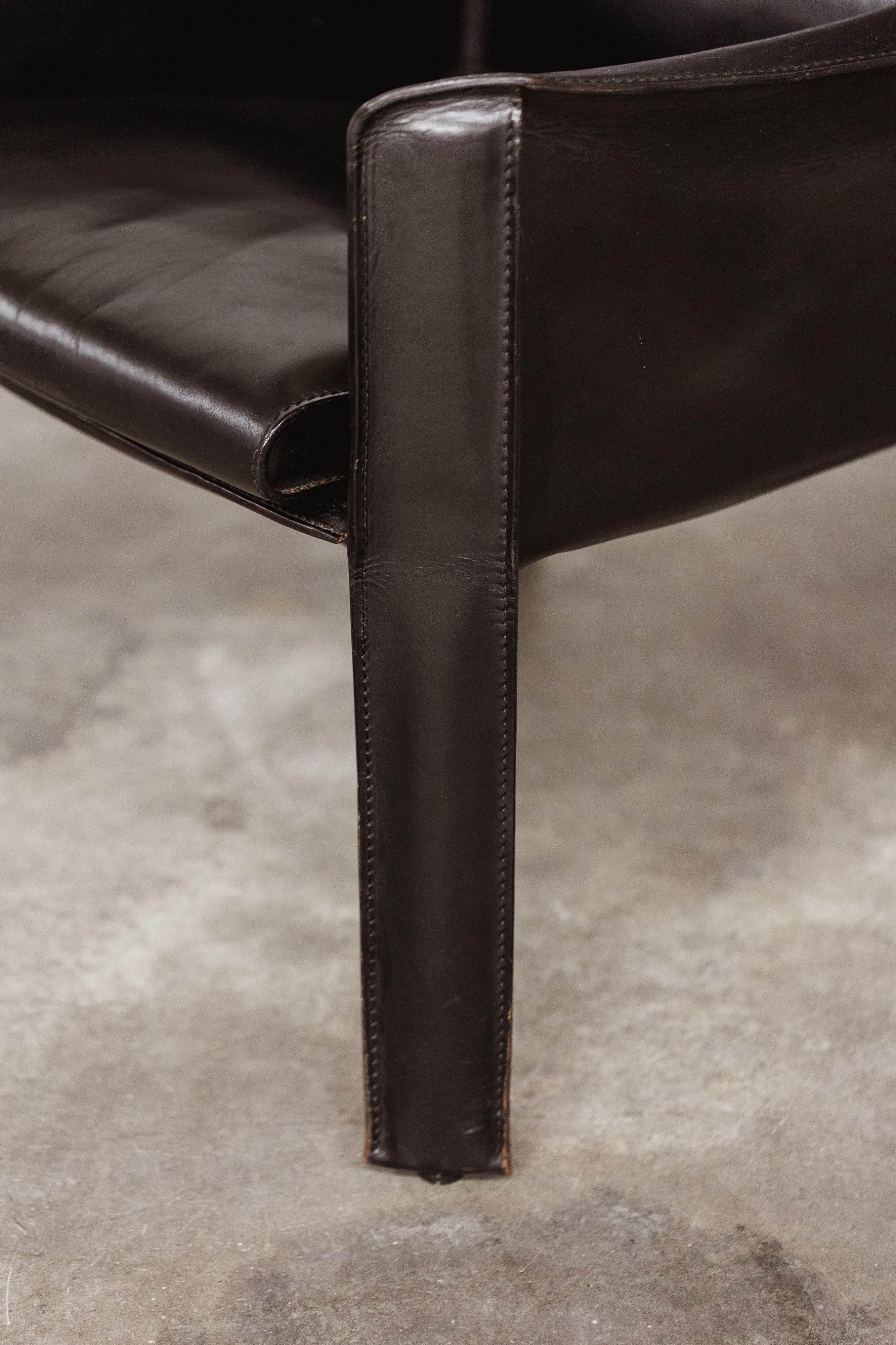 Mario Bellini “CAB” 414 Chair for Cassina, Black Leather, 1977, Set of 1 For Sale 7