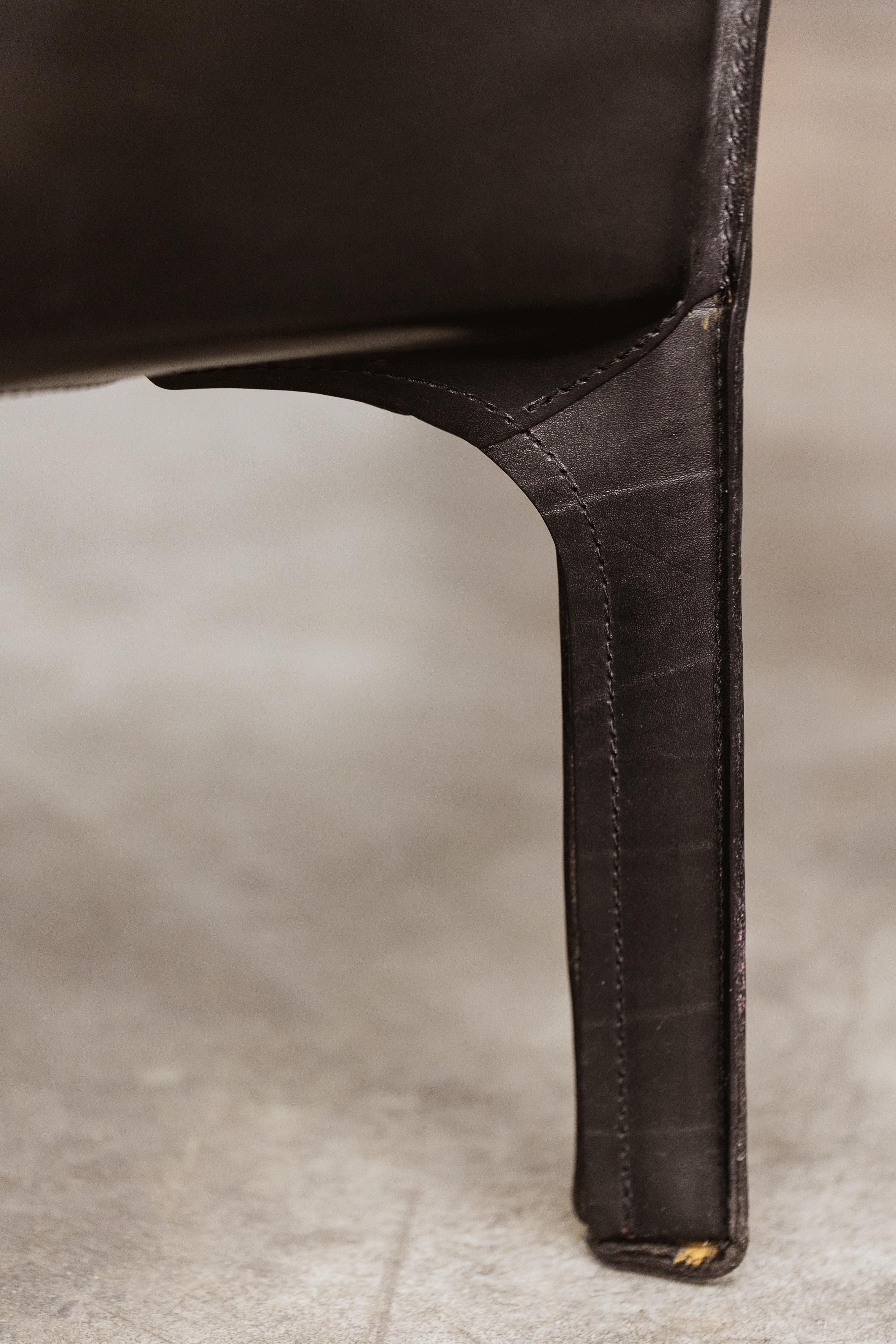 Mario Bellini “CAB” 414 Chair for Cassina, Black Leather, 1977, Set of 1 For Sale 1