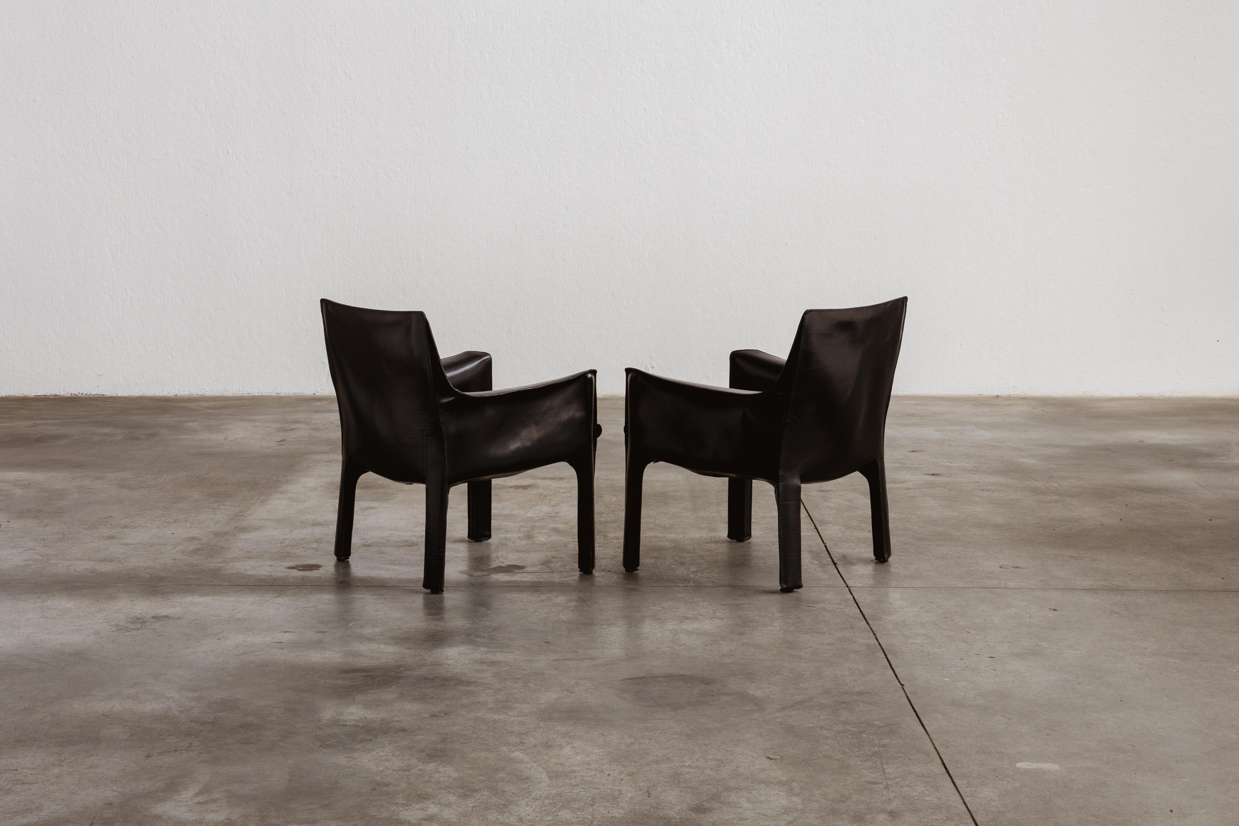 Mario Bellini CAB 414 Stühle für Cassina, Schwarzes Leder, 1977, 2 Stück im Angebot 4