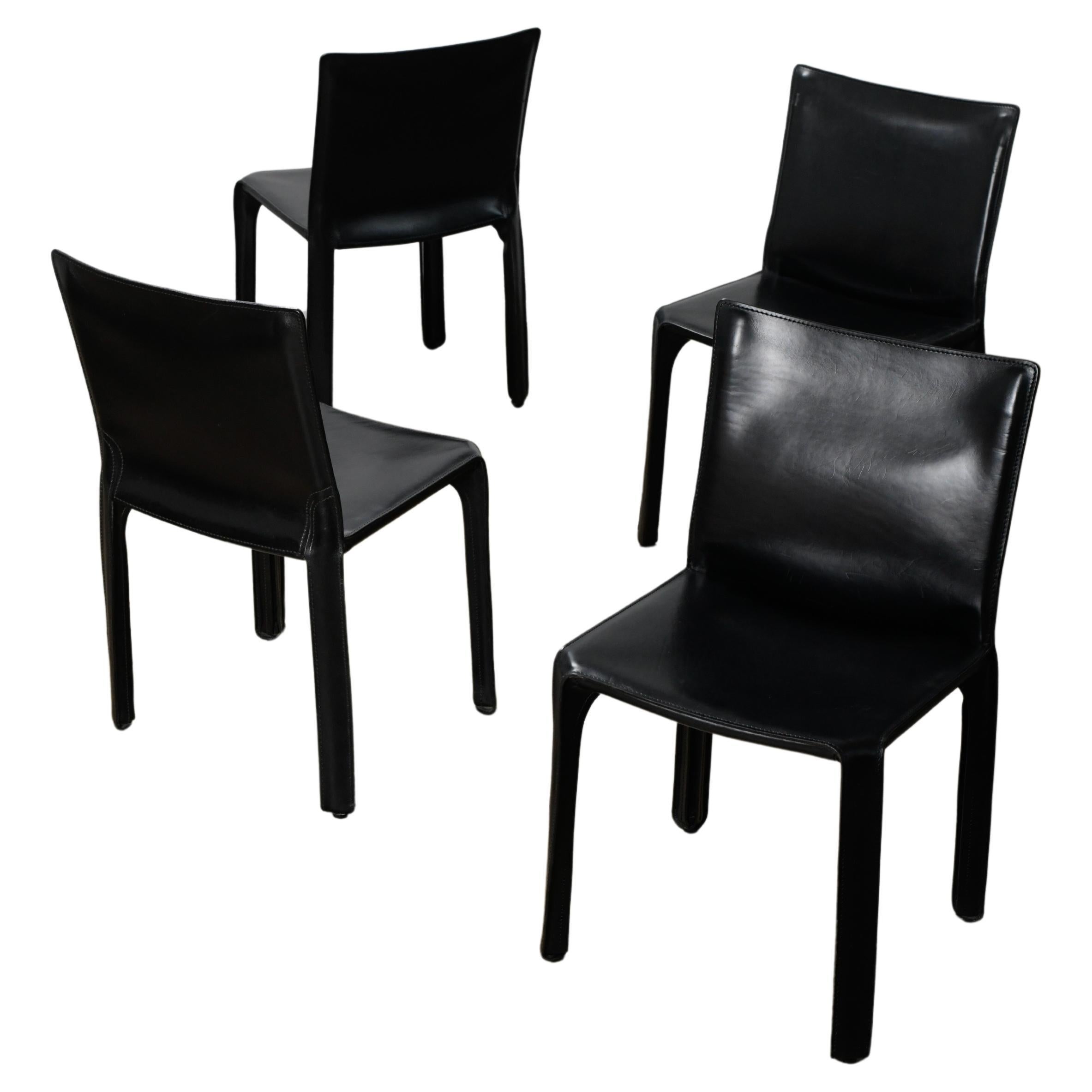 Mario Bellini: Vierer-Set Cab-Stühle von Cassina  im Angebot