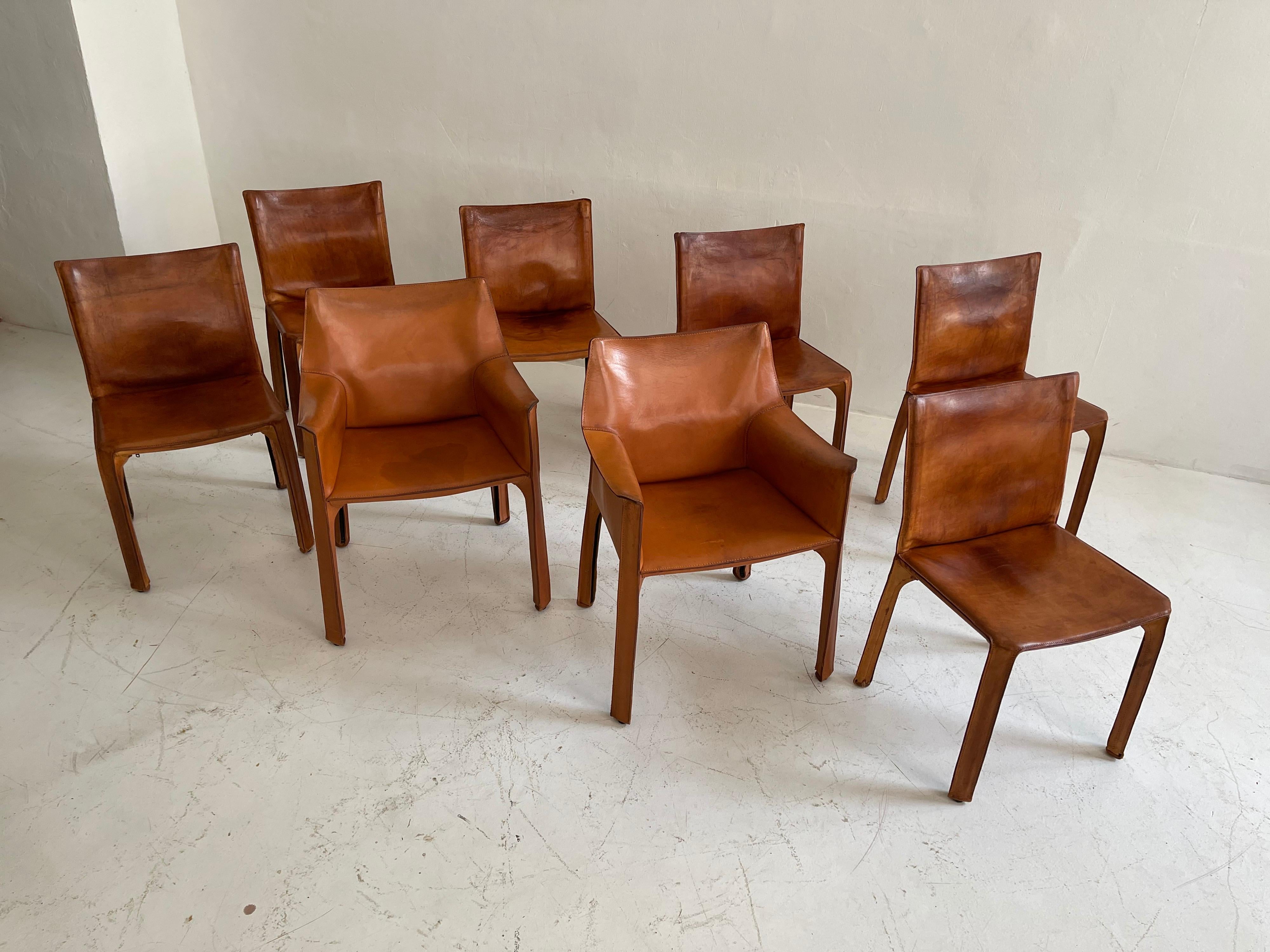 Mario Bellini CAB Chairs Set of Eight Cassina, Patinated Cognac Leather, 1970s In Good Condition In Vienna, AT