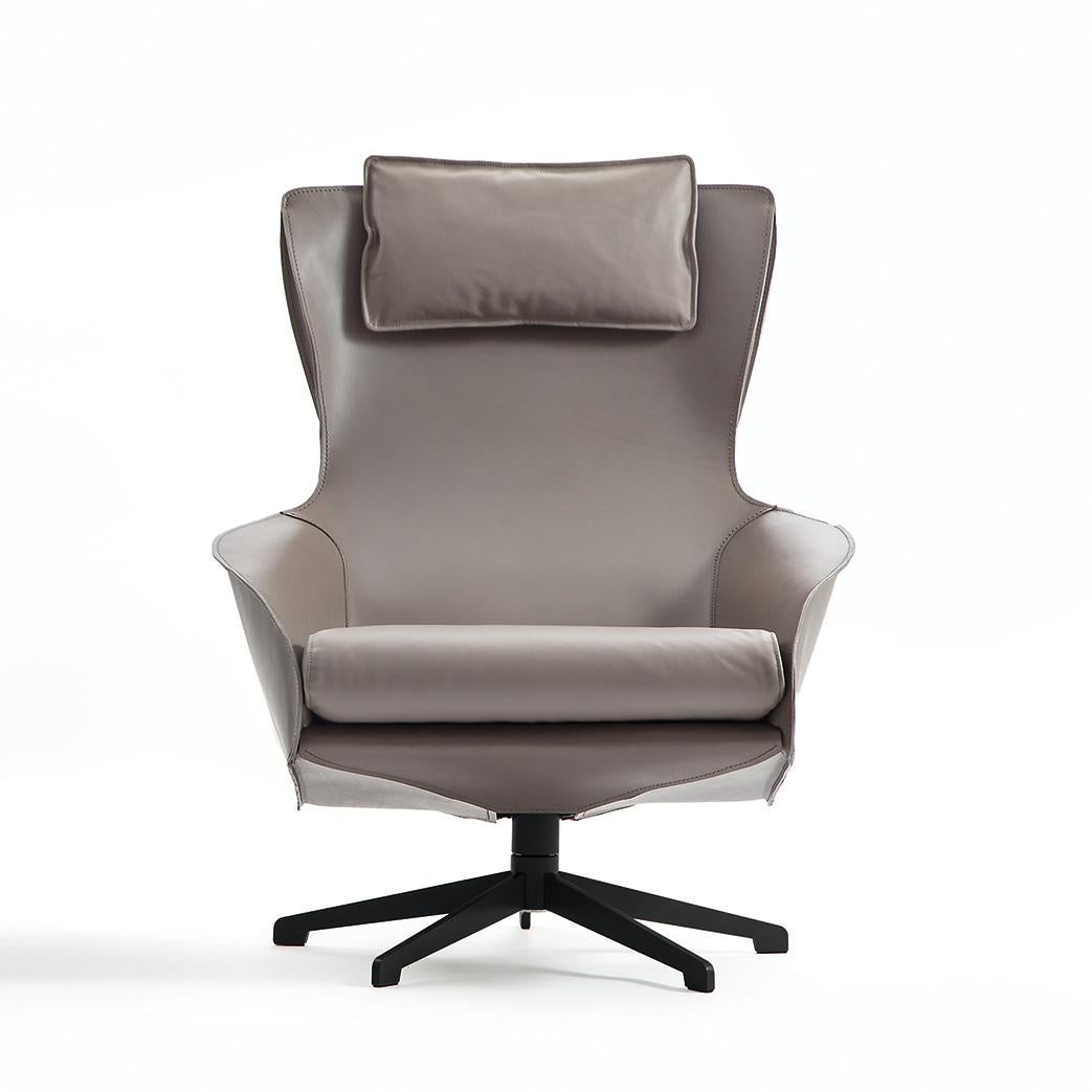 Mario Bellini 'Cab' Lounge Chair, Tubular Steel and Leather by Cassina In New Condition For Sale In Barcelona, Barcelona