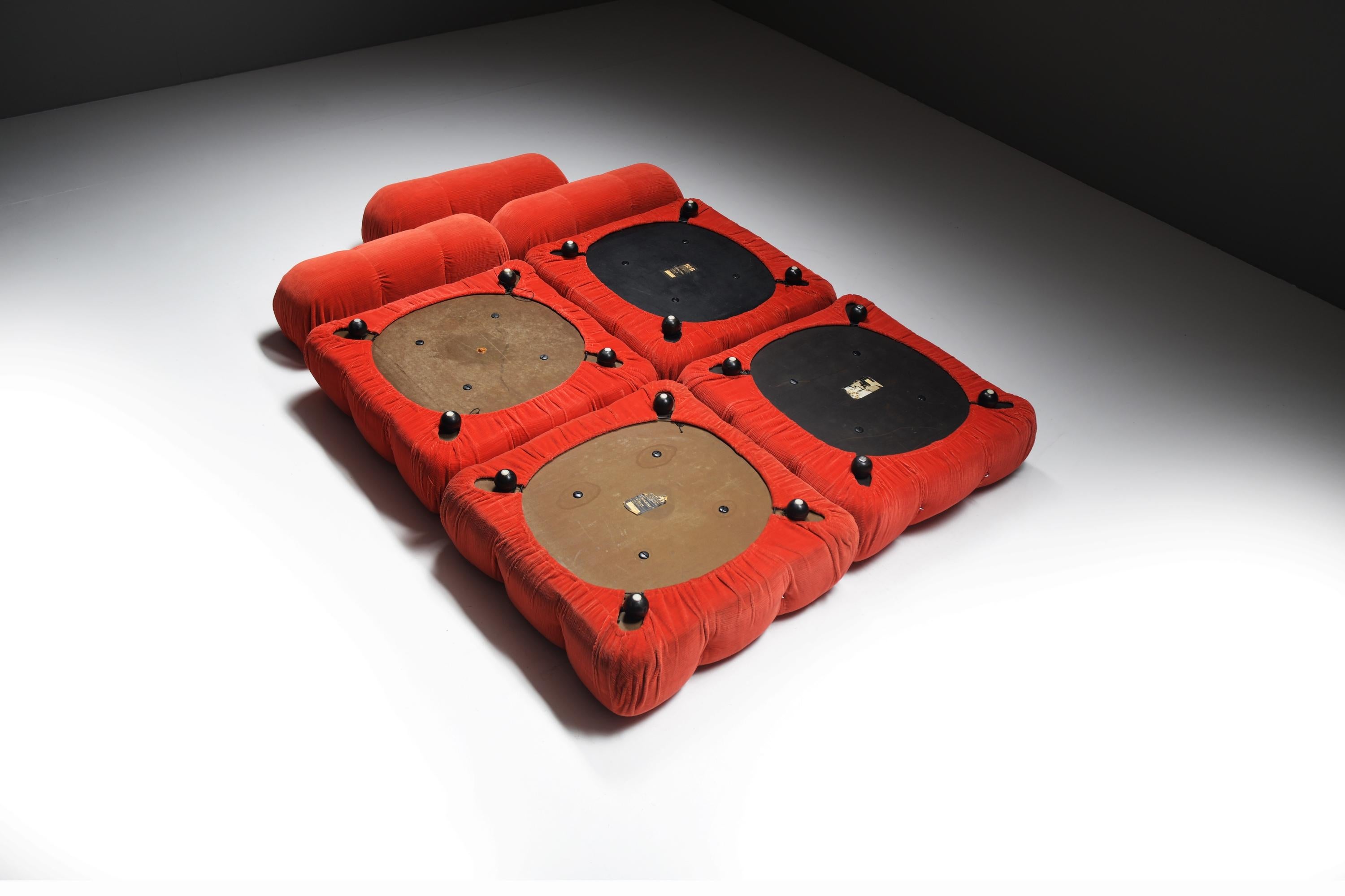 Mario Bellini “Camaleonda” Modular Sofa in Red Corduroy - Early B&B Italia ed. im Angebot 8