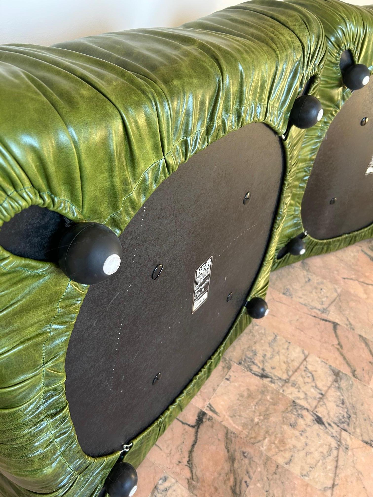 Mario Bellini Camaleonda 2 Elemente Sofa für B&B, Italien, 1970er Jahre im Angebot 7