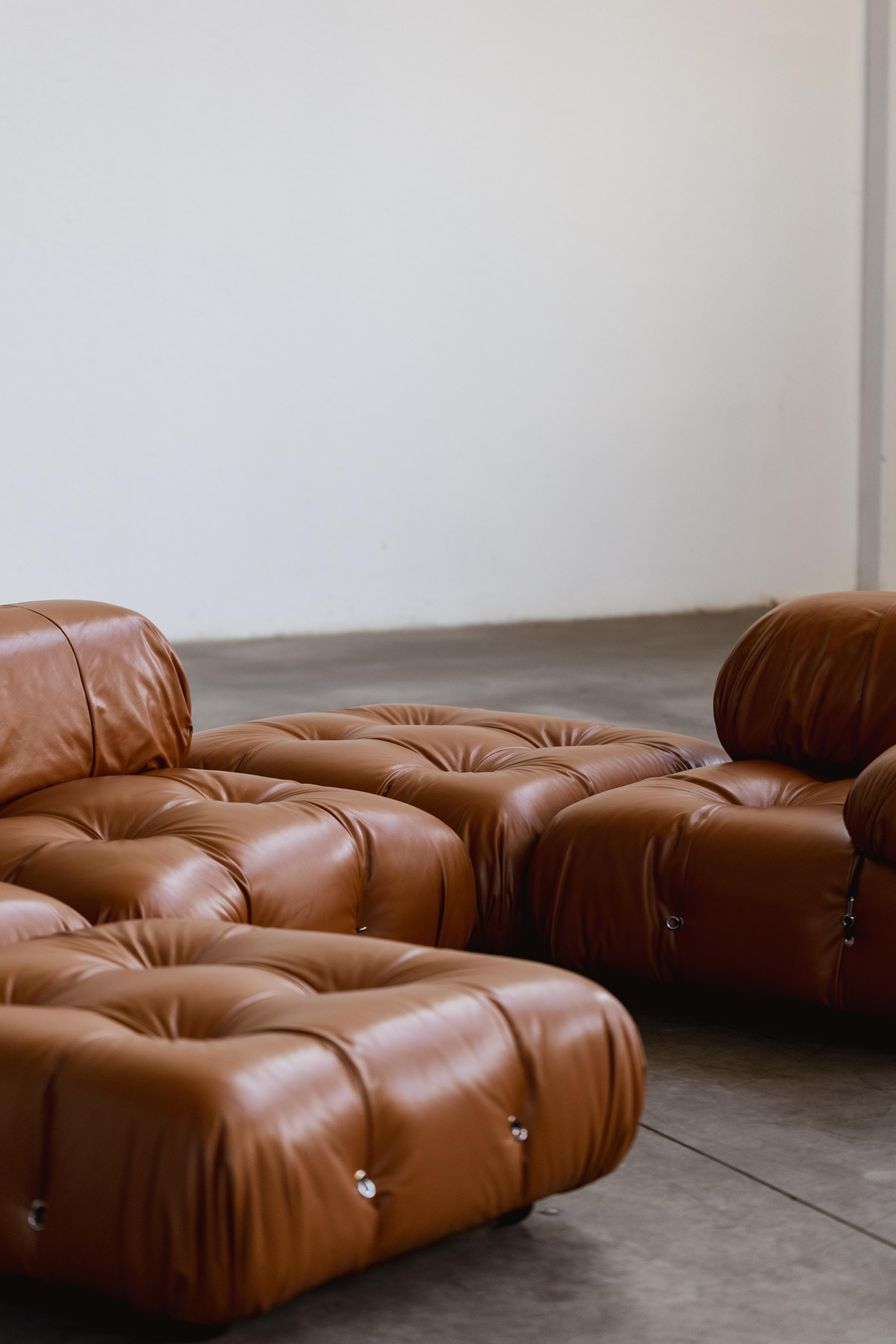Mario Bellini Camaleonda Sofa für B&B Italia, Cognacfarbenes Leder, 1970, 2er-Set im Angebot 4