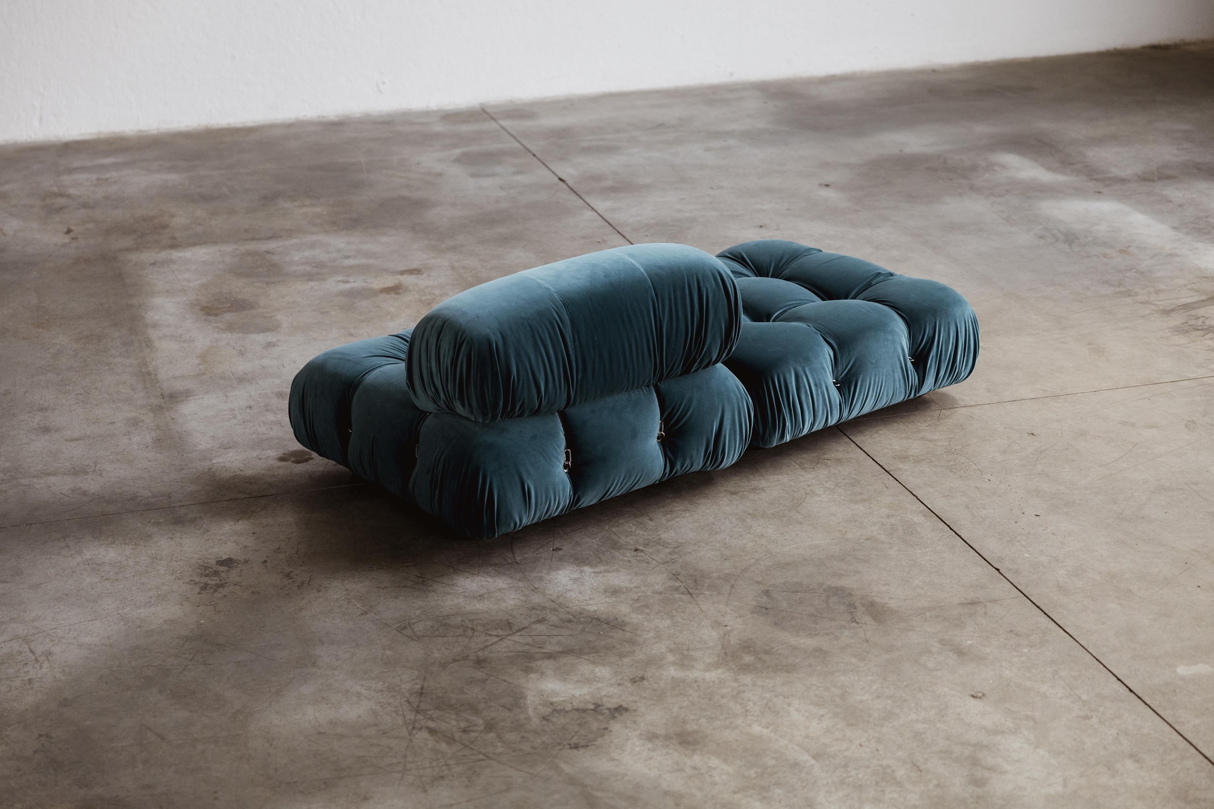 Mario Bellini Camaleonda Sofa für B&B Italia, Blauer Samt, 1970, 2er-Set im Angebot 5