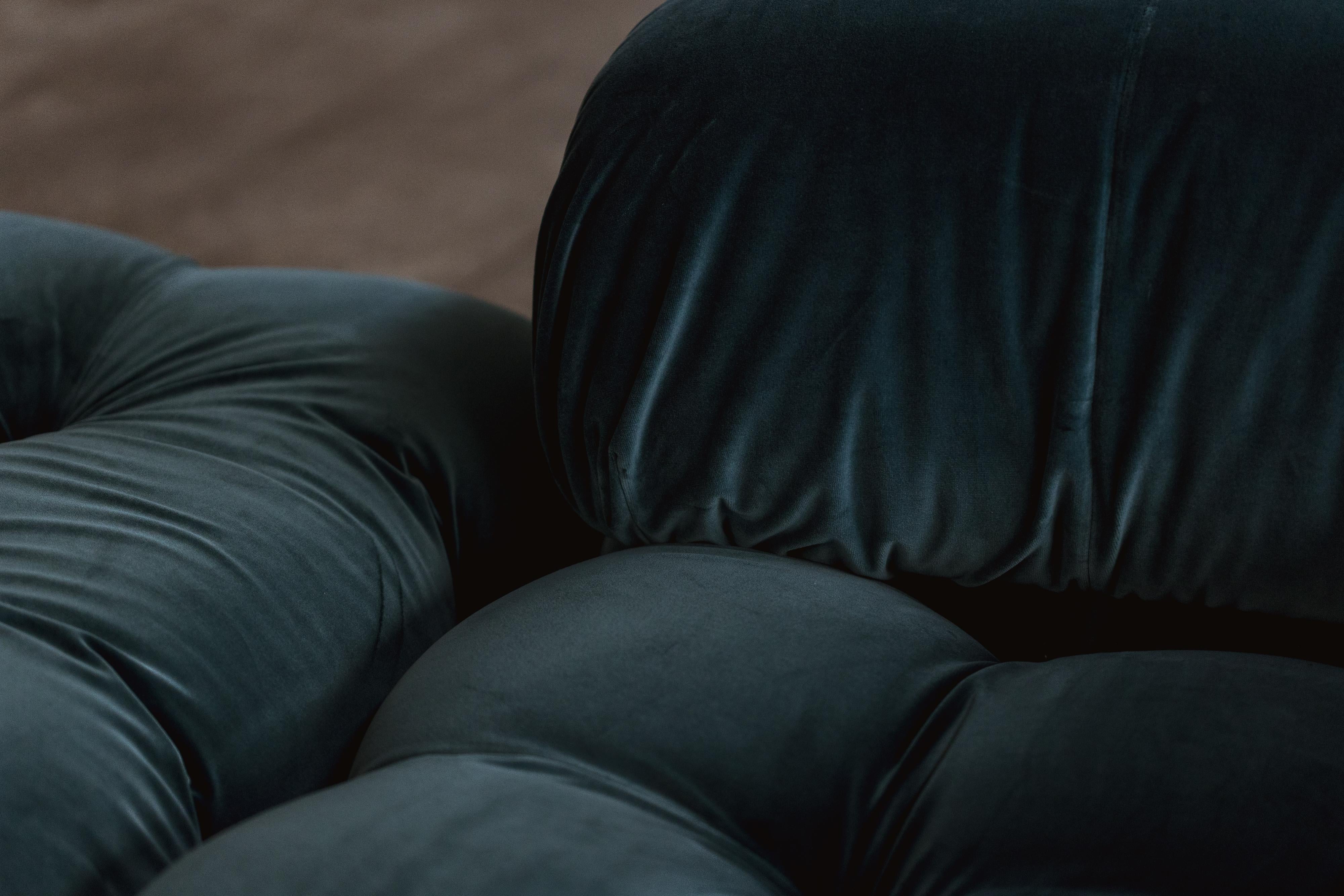 Mario Bellini Camaleonda Sofa für B&B Italia, Blauer Samt, 1970, 4er-Set (Moderne der Mitte des Jahrhunderts) im Angebot