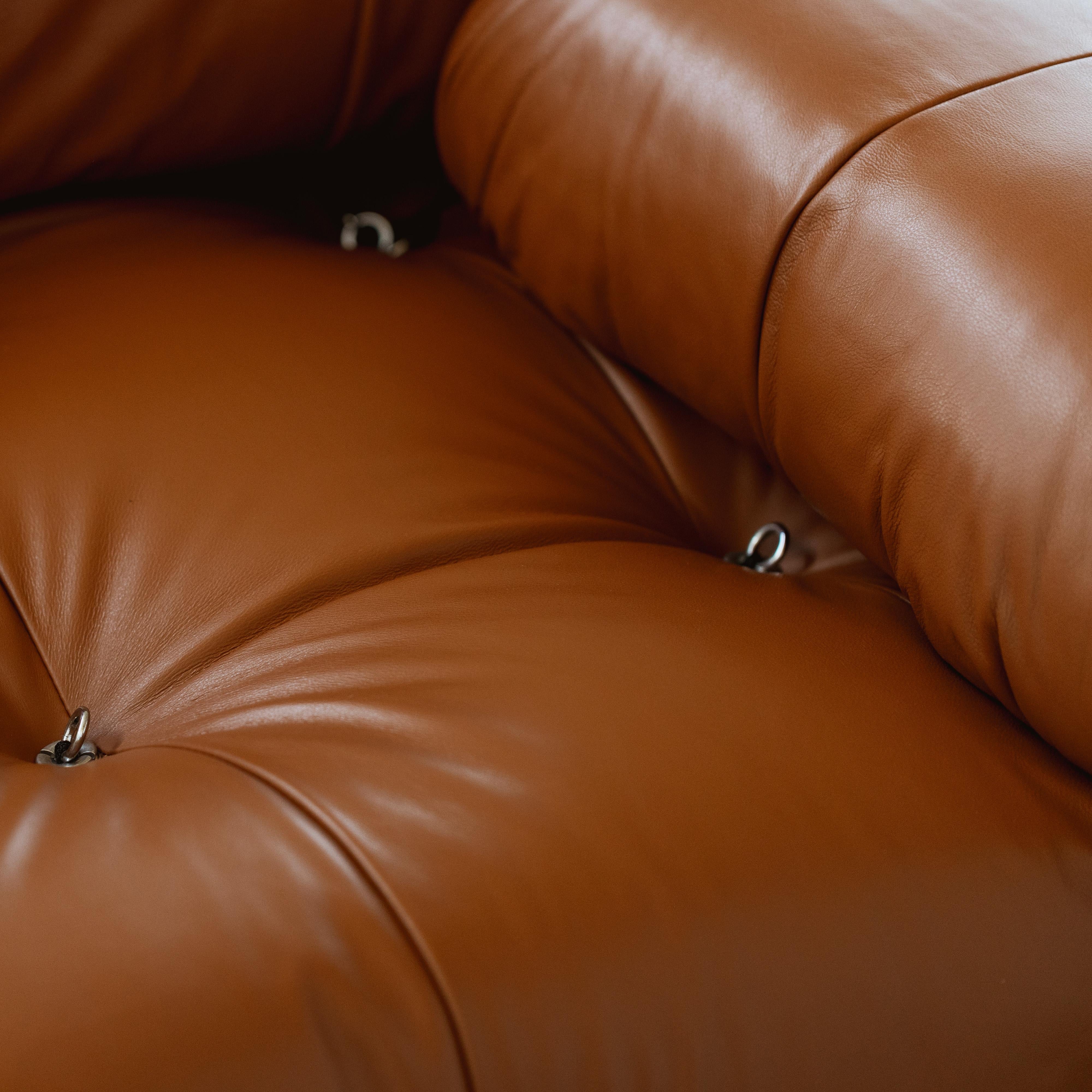 Late 20th Century Mario Bellini “Camaleonda” Sofa for B&B Italia, Cognac Leather, 1970, Set of 6 For Sale