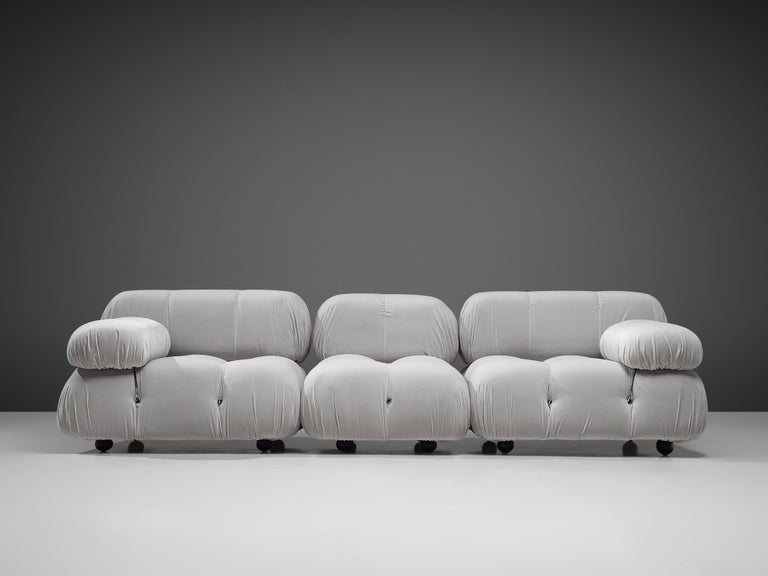 Mario Bellini 'Camaleonda' Modular Sofa in Grey Velvet Upholstery In Good Condition For Sale In Waalwijk, NL