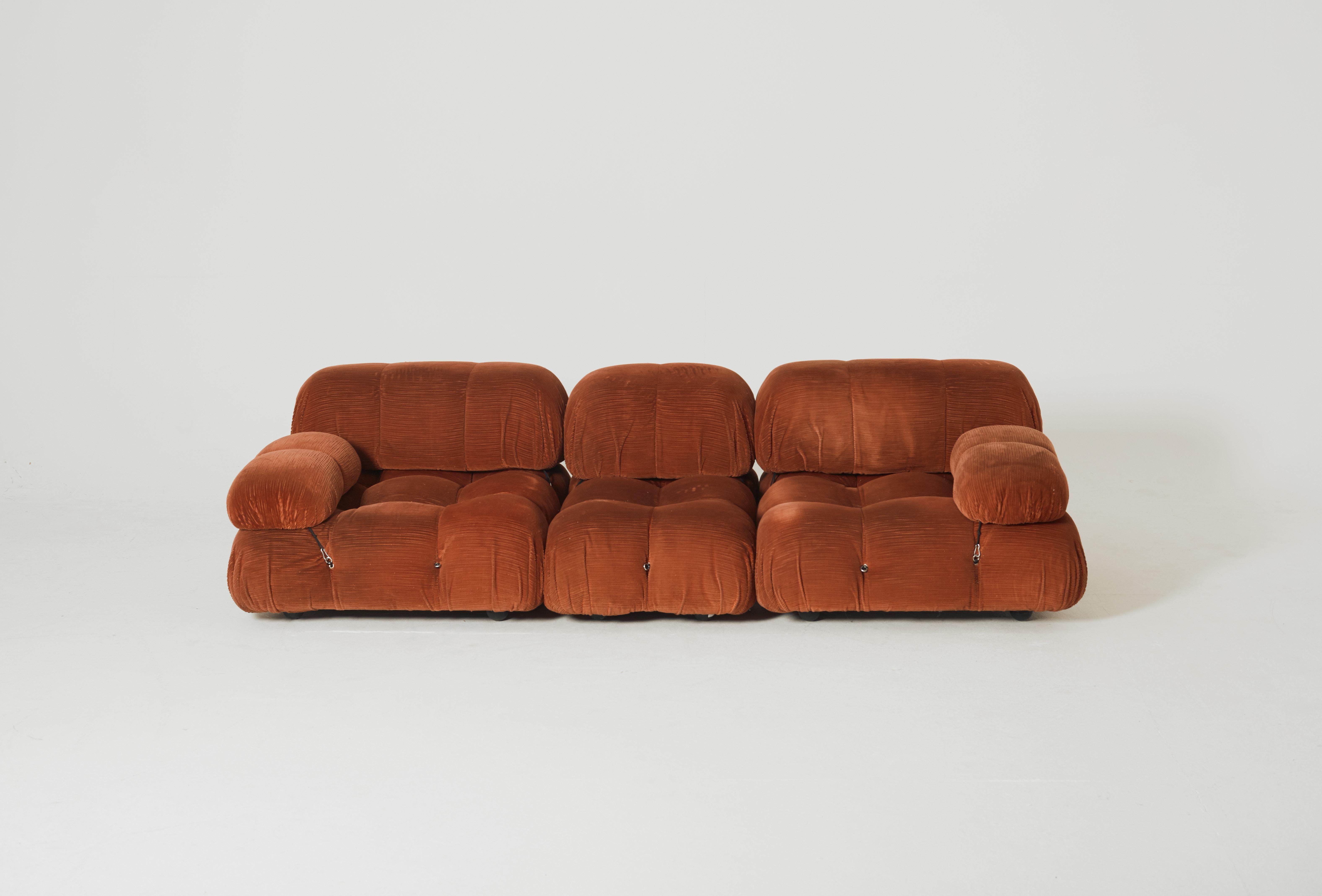 Mid-Century Modern Mario Bellini 'Camaleonda' Modular Sofa, Original Fabric, C&B Italia, 1970s