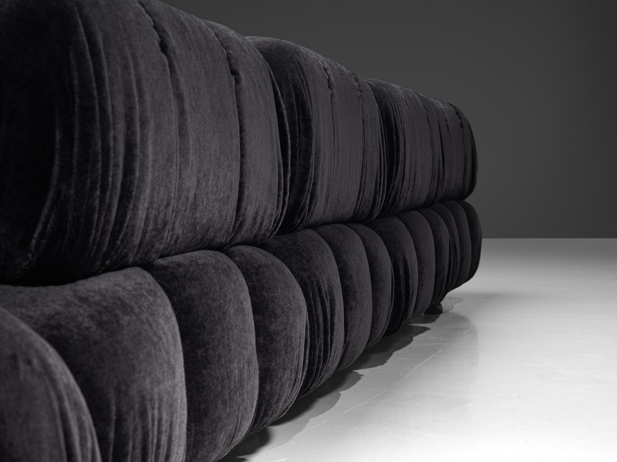 Mario Bellini 'Camaleonda' Modular Sofa Reupholstered in Antracite Upholstery 3