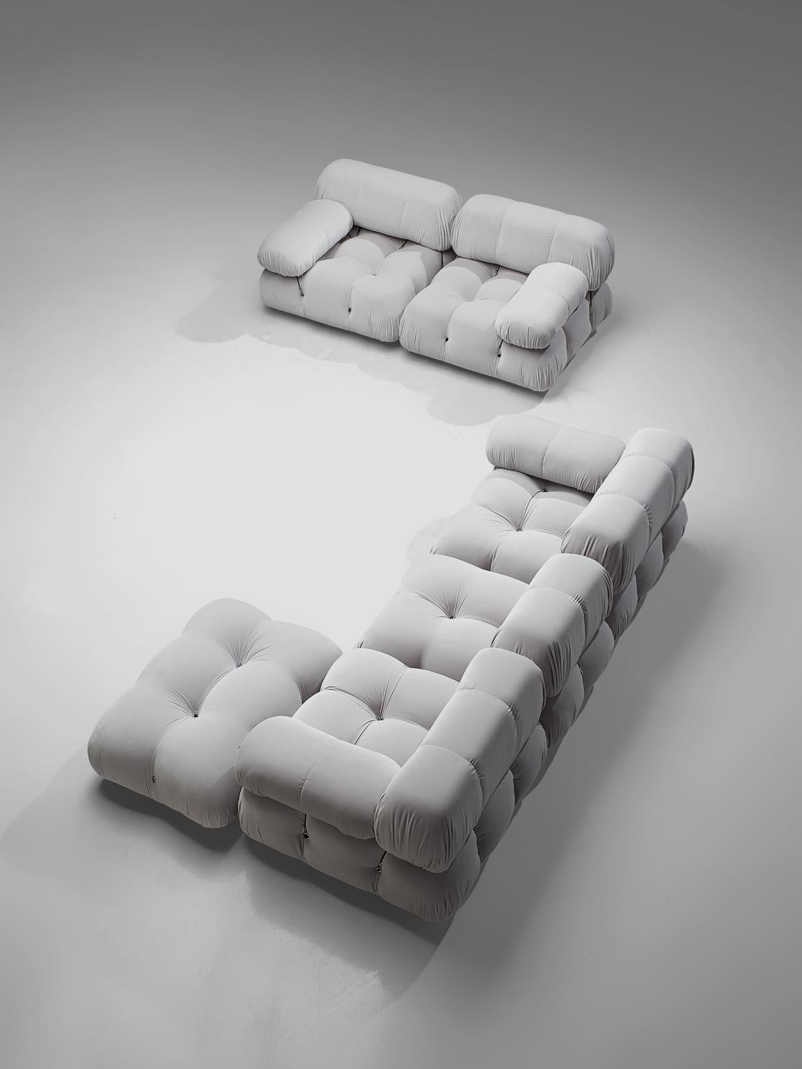 Mario Bellini Camaleonda Modular Sofa Reupholstered in Ice Grey Velvet In Good Condition In Waalwijk, NL