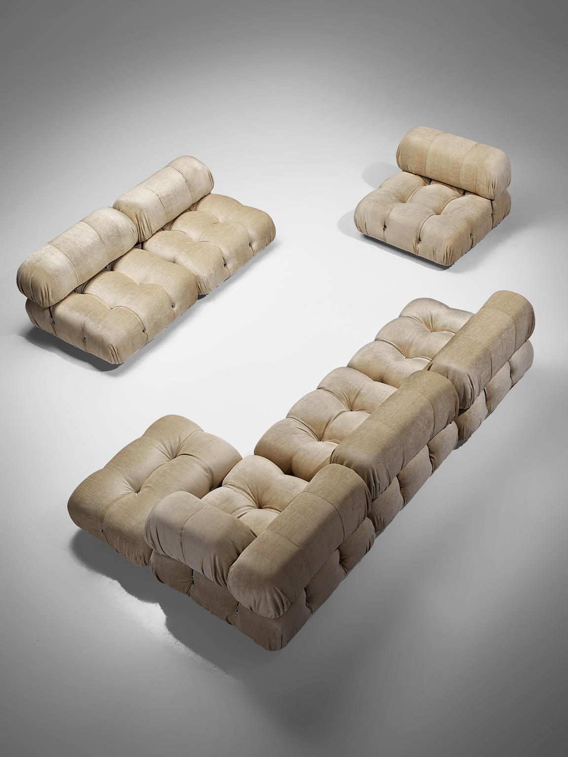 Mario Bellini, 'Camaleonda' sofa, in ivory white upholstery, Italy, 1972.

This sofa is made on request in our upholstery atelier and consists of six large and one small element. With that come six large and small arm or back rest. The sectional